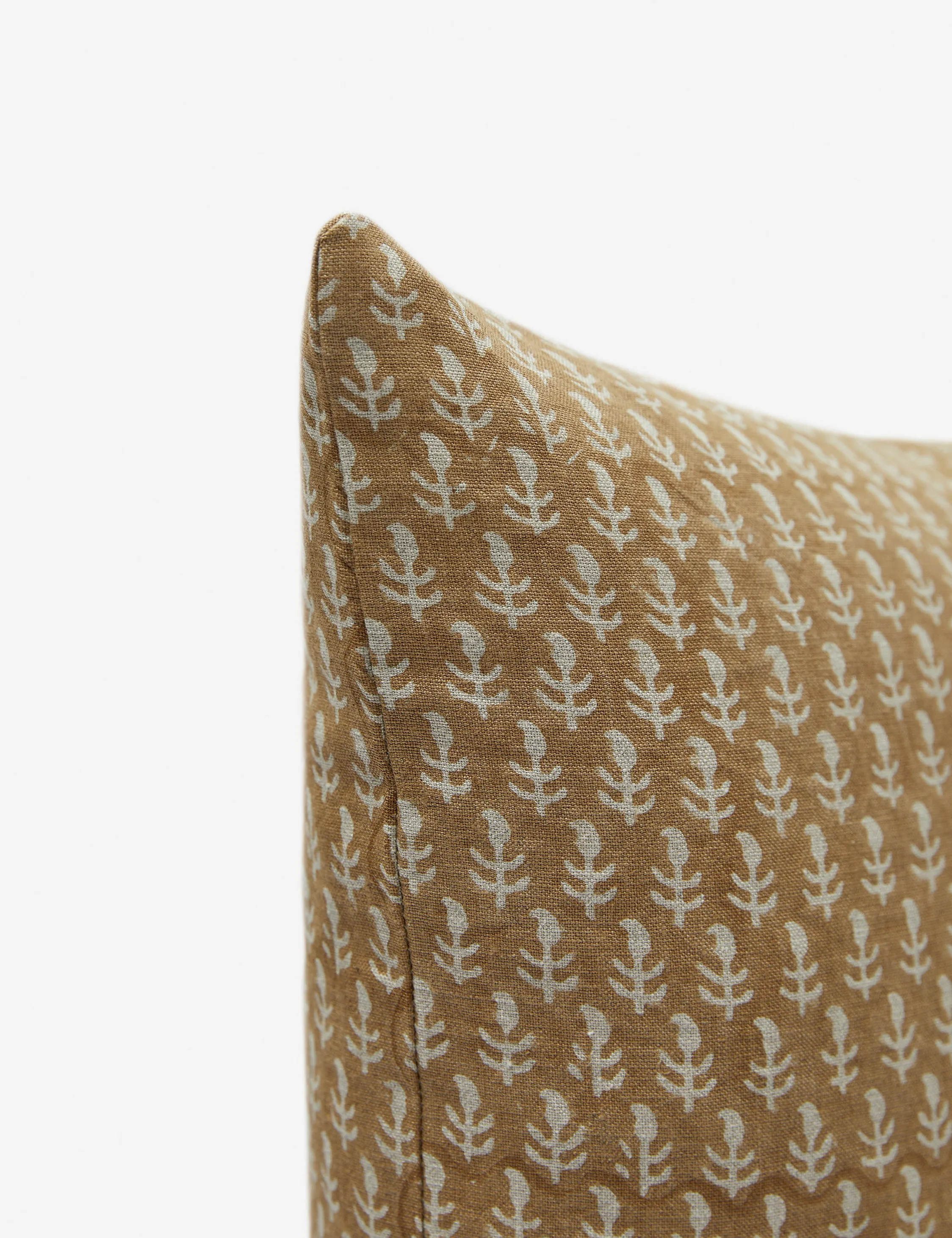 Agnes Linen Pillow Lulu and Georgia