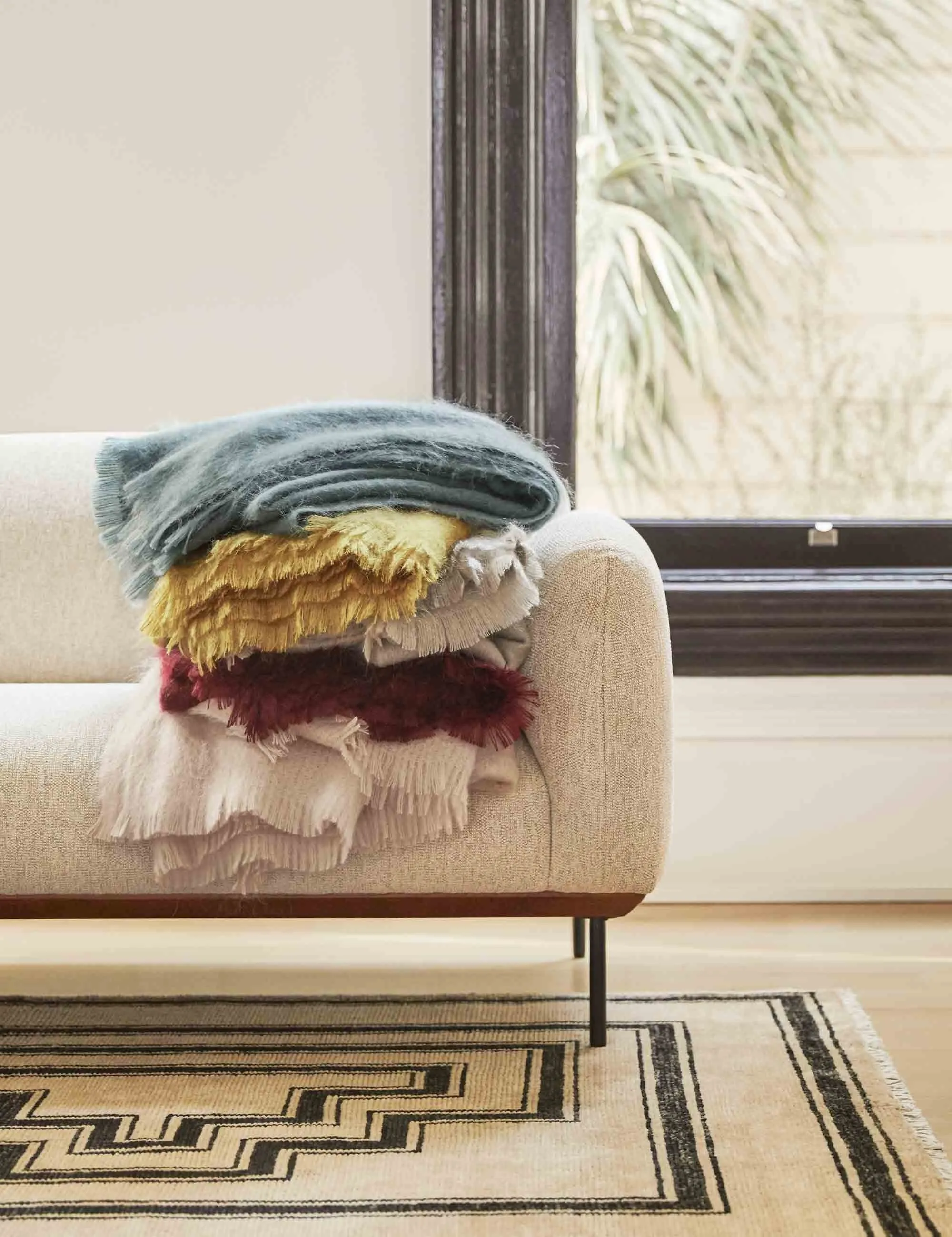 Aimee Mohair Throw Lulu and Georgia