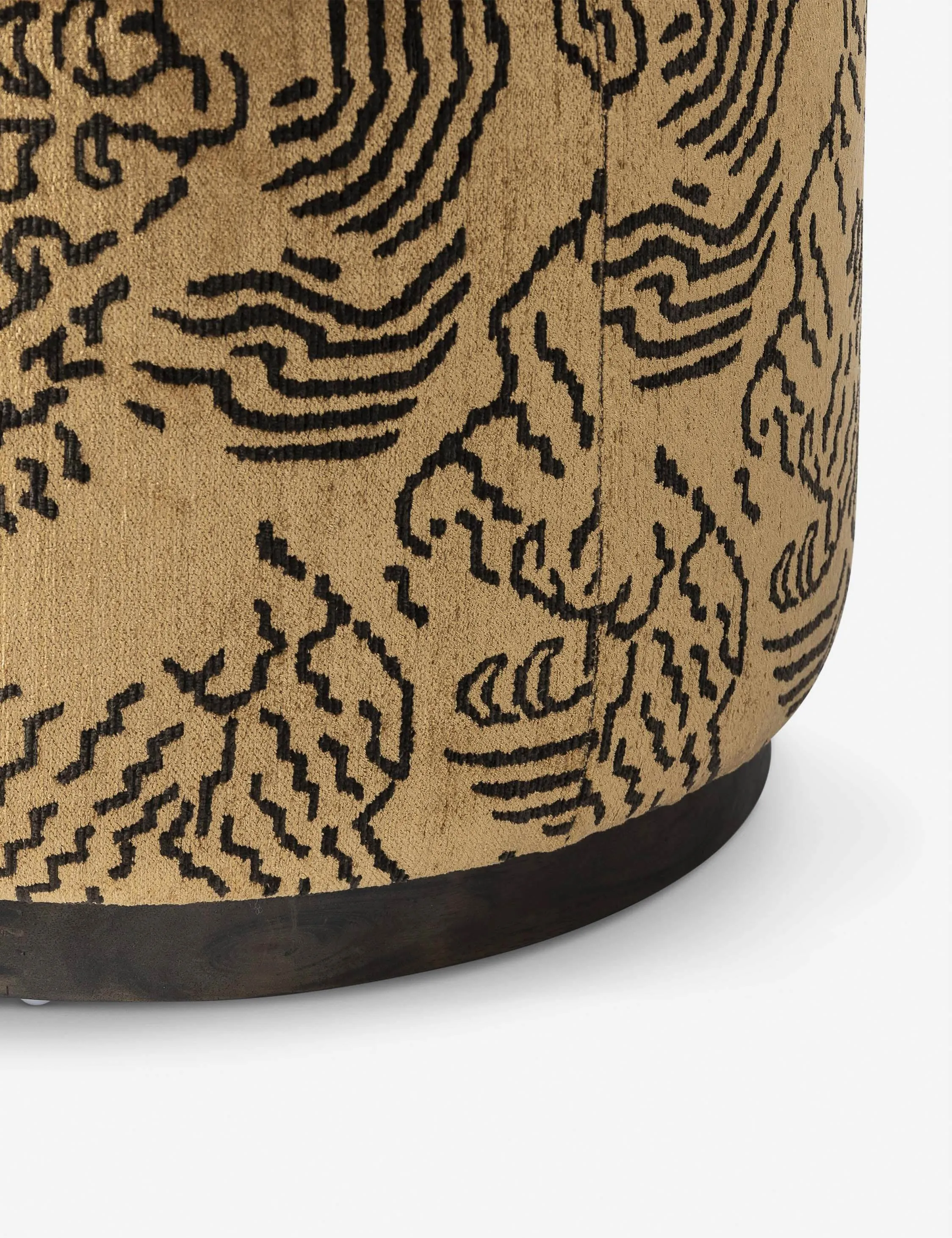 Aldora Stool Lulu and Georgia