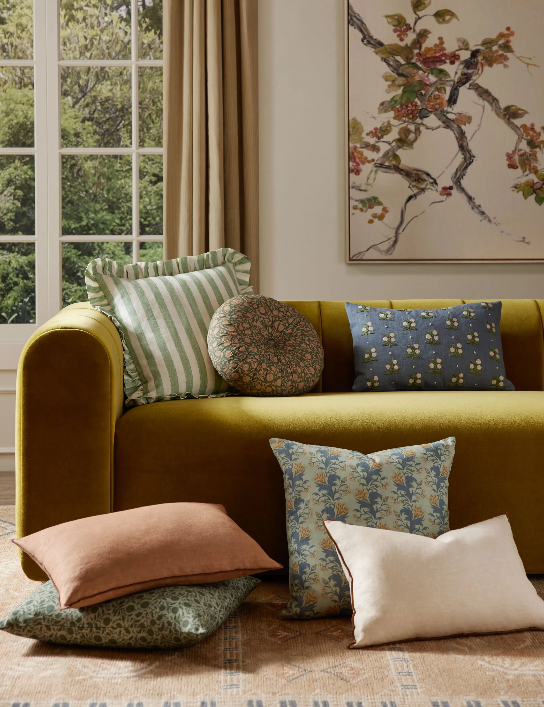 Amaroso Linen Ruffle Pillow Lulu and Georgia