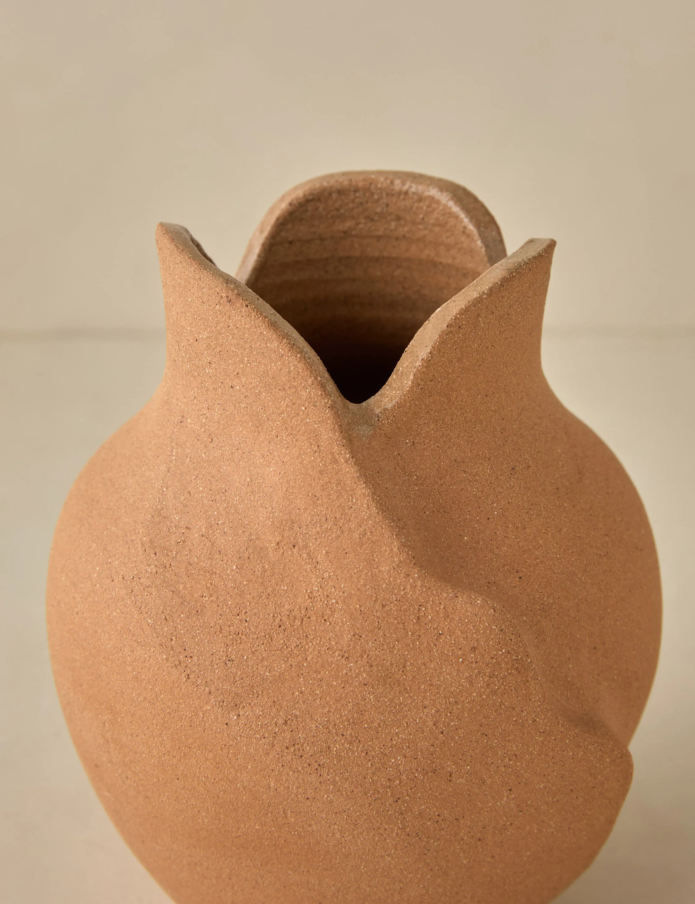 Amelia Vase by dumæ Lulu and Georgia