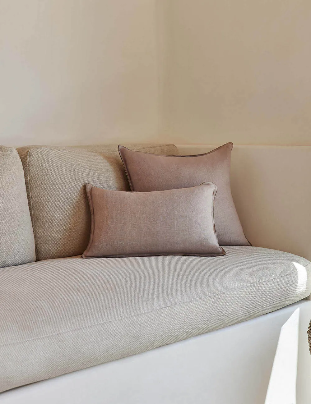 Arlo Linen Pillow Lulu and Georgia