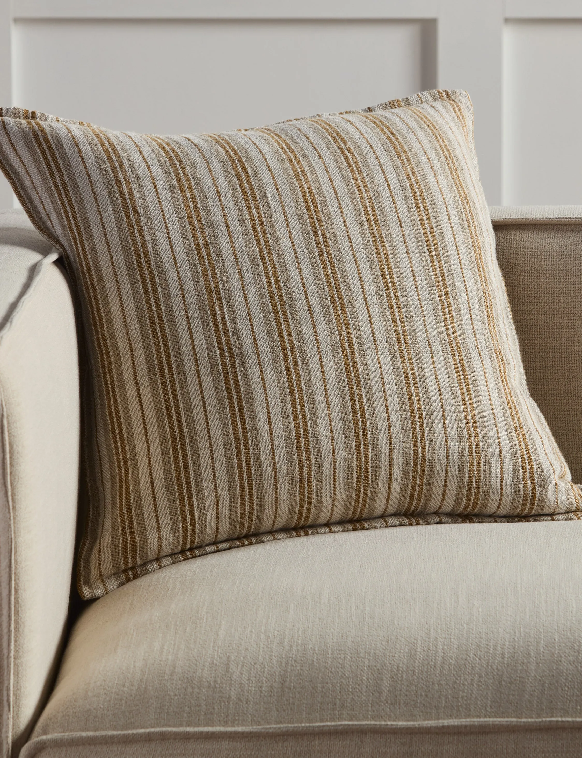 Baptiste Linen Pillow Lulu and Georgia