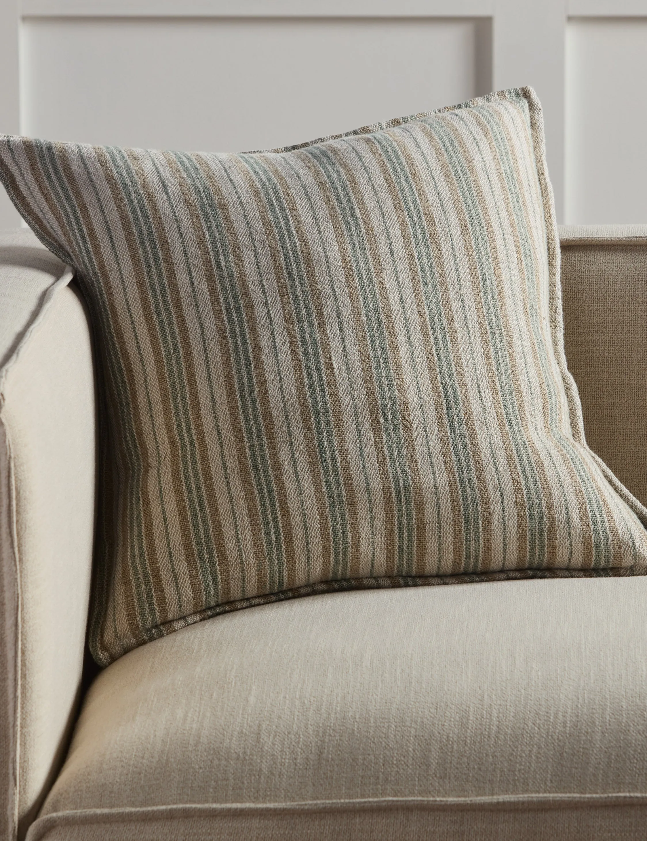 Baptiste Linen Pillow Lulu and Georgia