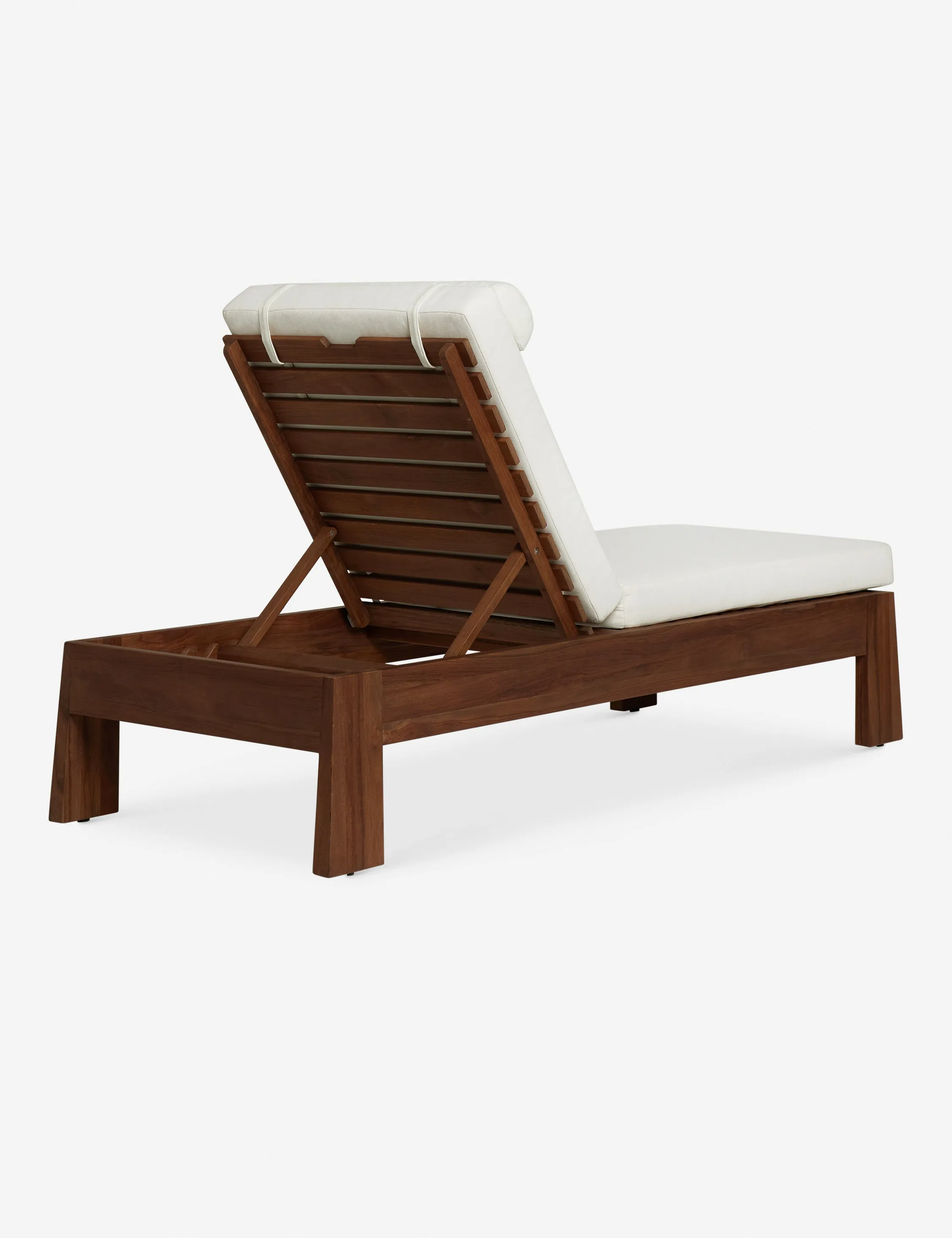 Bassano Outdoor Chaise Lulu and Georgia