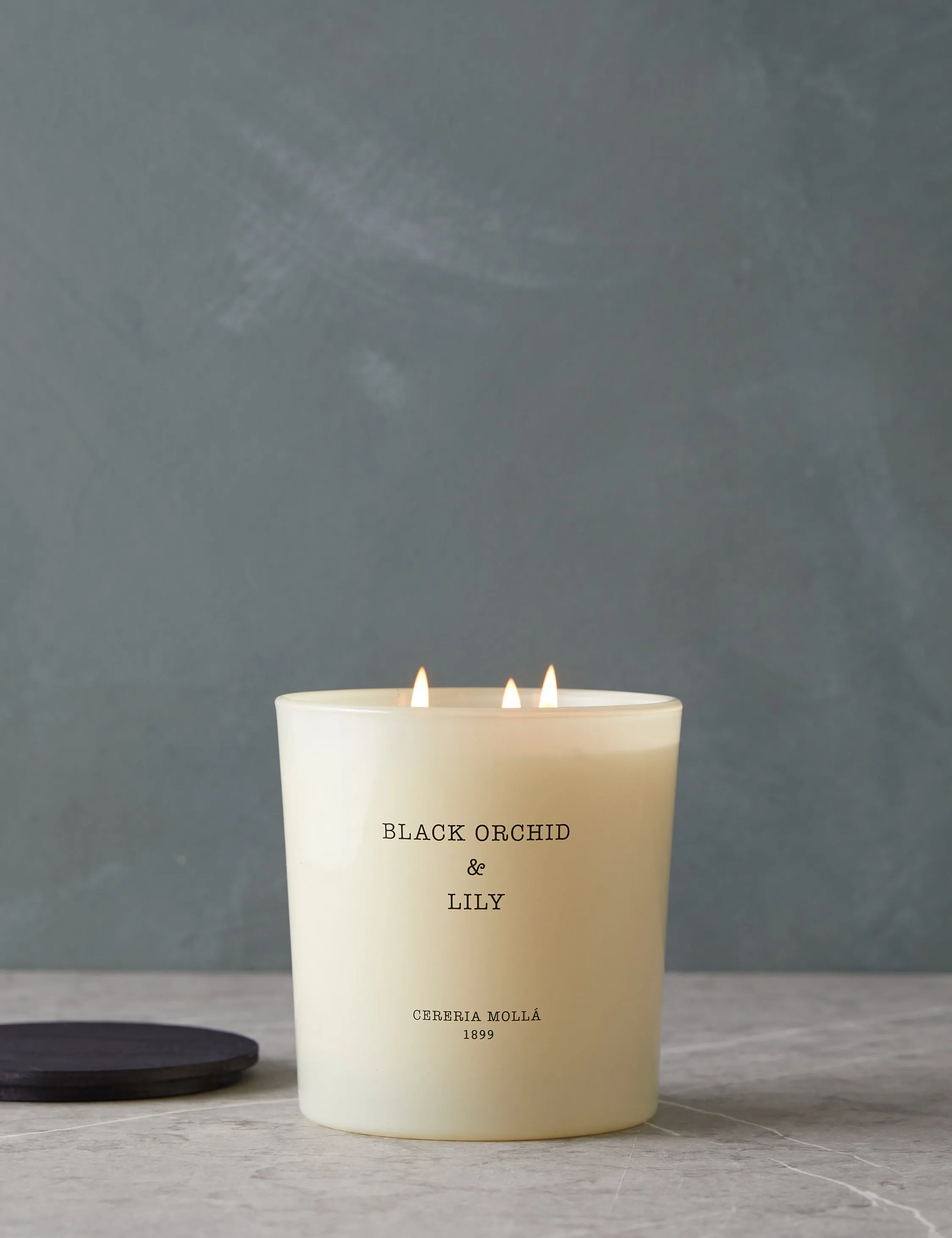 Boutique Fragrance by Cereria Molla Lulu and Georgia