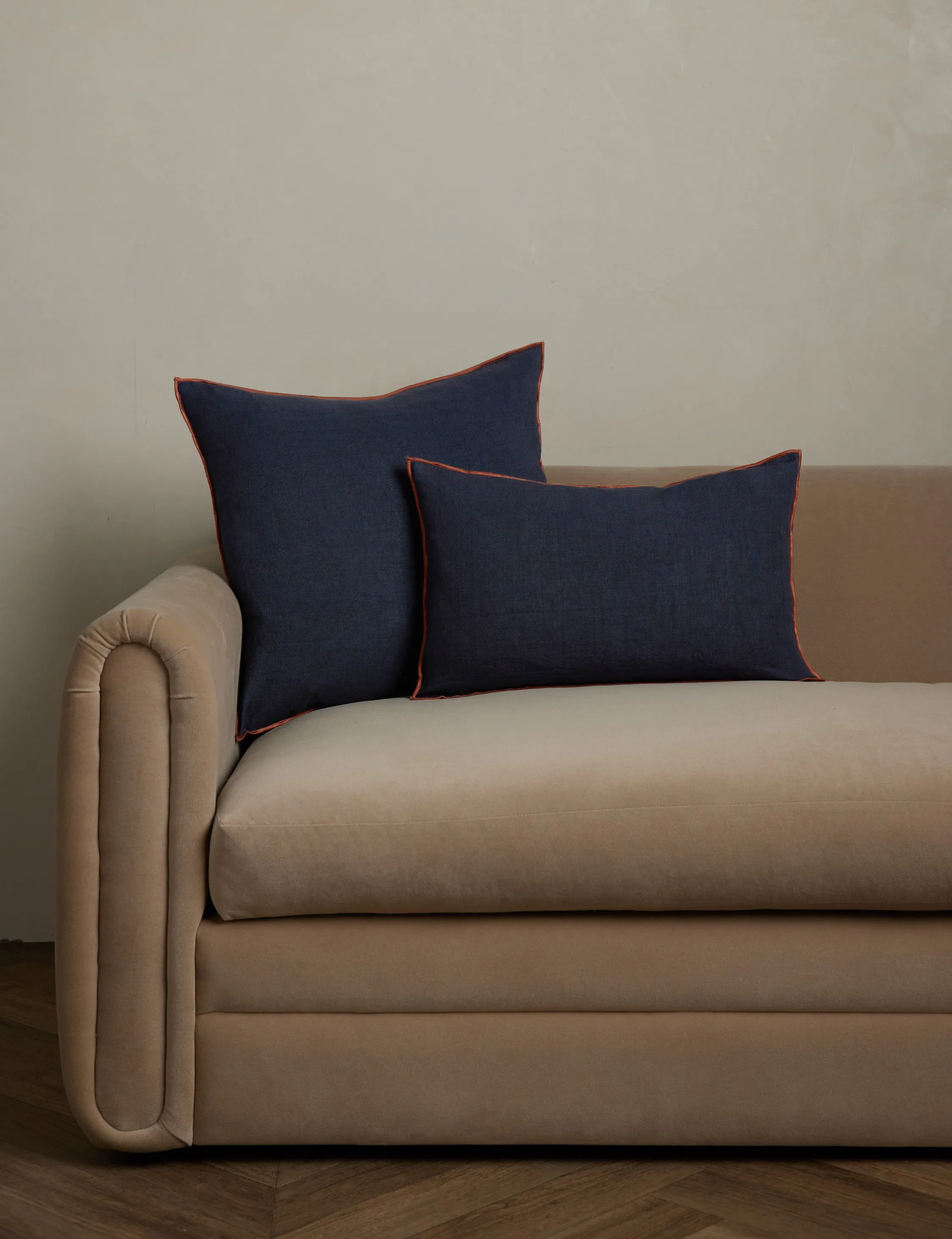 Carys Contrast Linen Pillow Lulu and Georgia