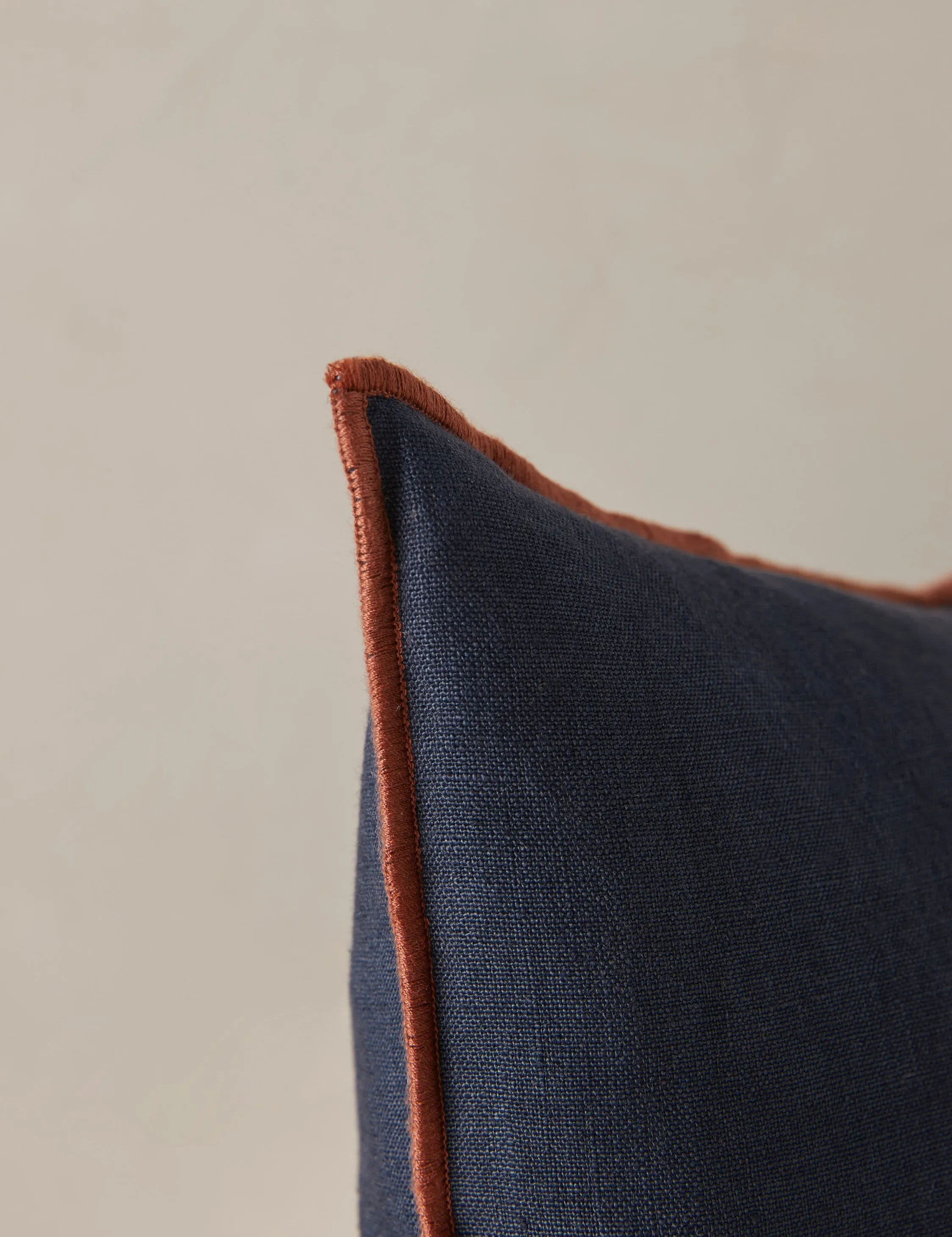 Carys Contrast Linen Pillow Lulu and Georgia
