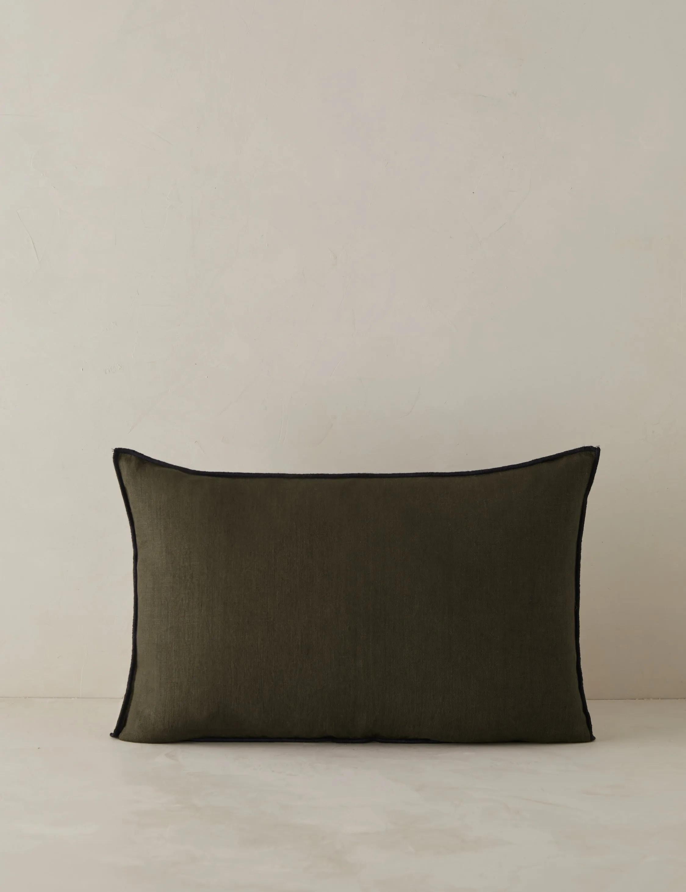 Carys Contrast Linen Pillow Lulu and Georgia