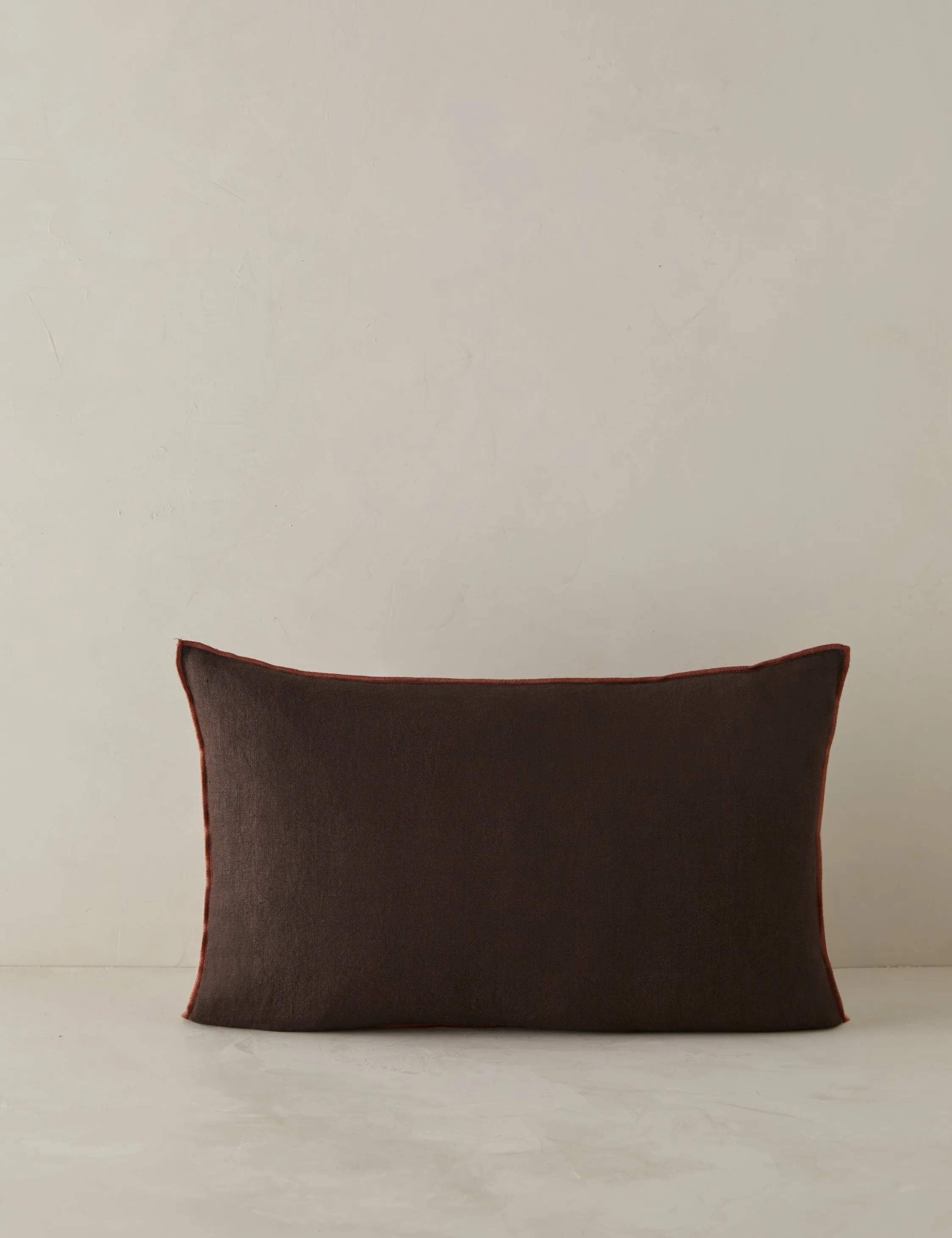 Carys Contrast Linen Pillow Lulu and Georgia