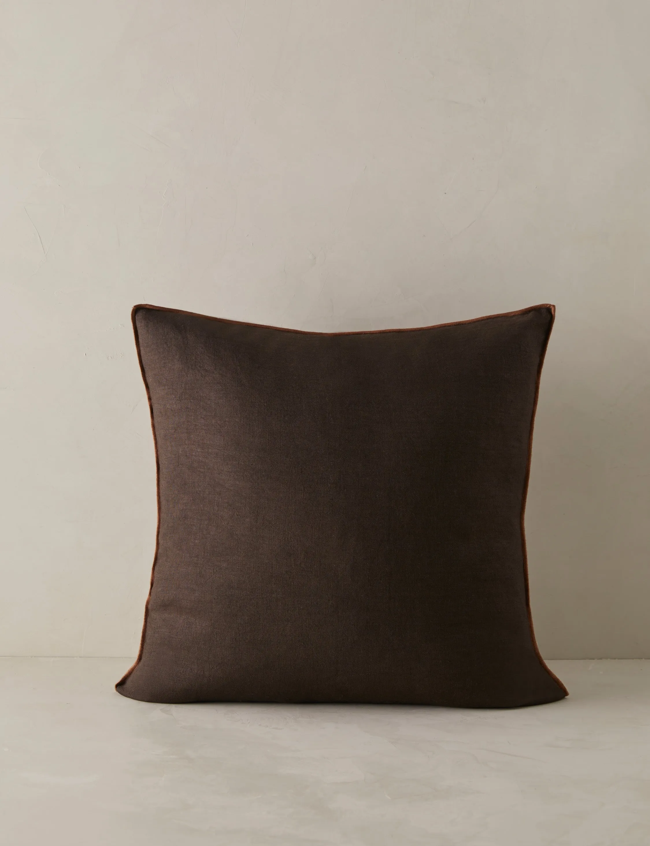 Carys Contrast Linen Pillow Lulu and Georgia