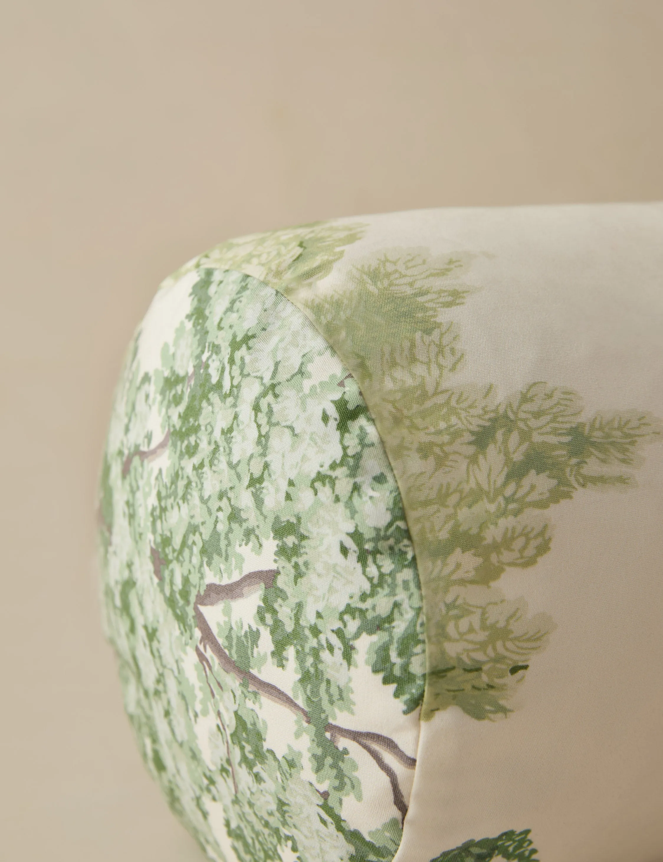Central Park Pillow by Scalamandre Lulu and Georgia