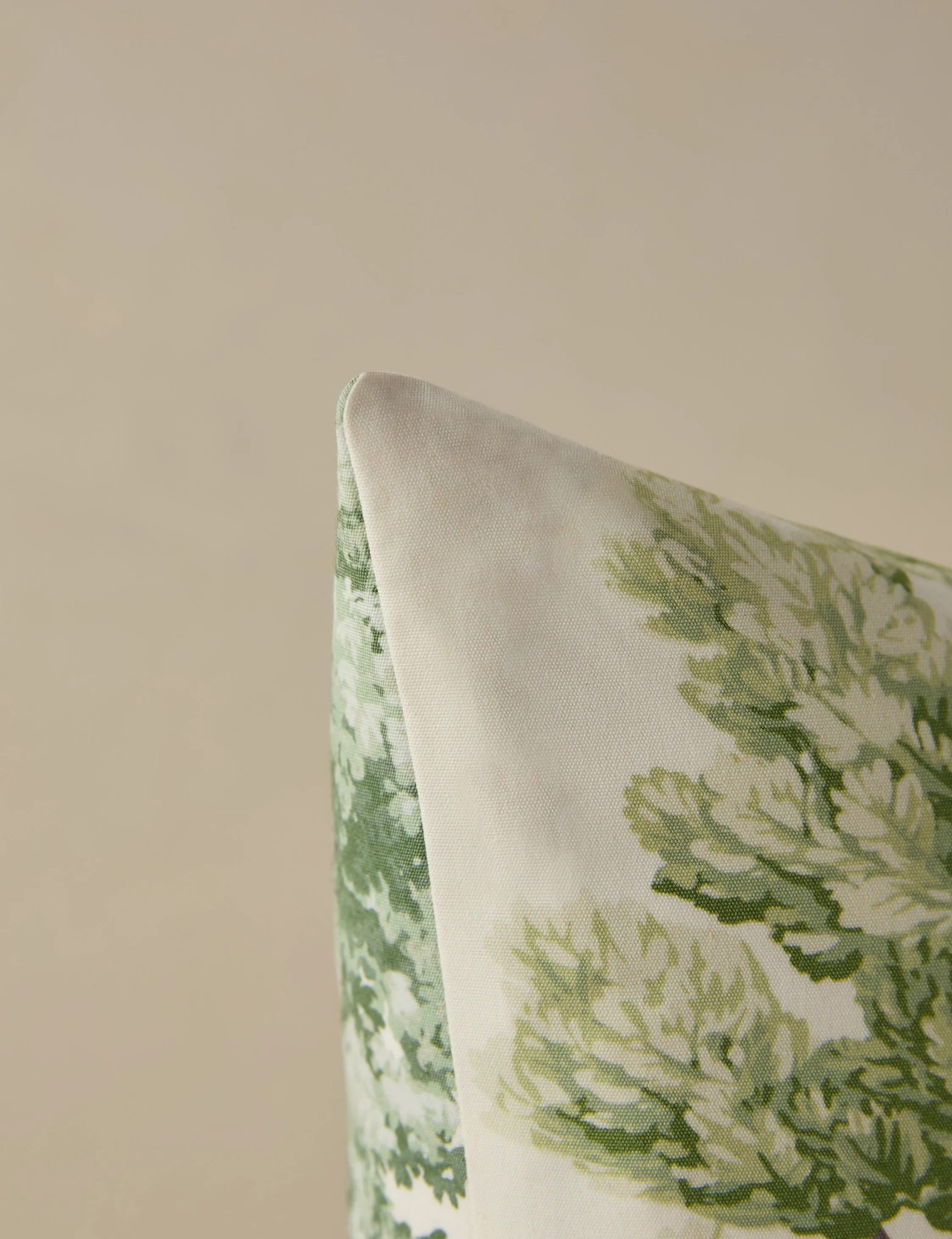 Central Park Pillow by Scalamandre Lulu and Georgia