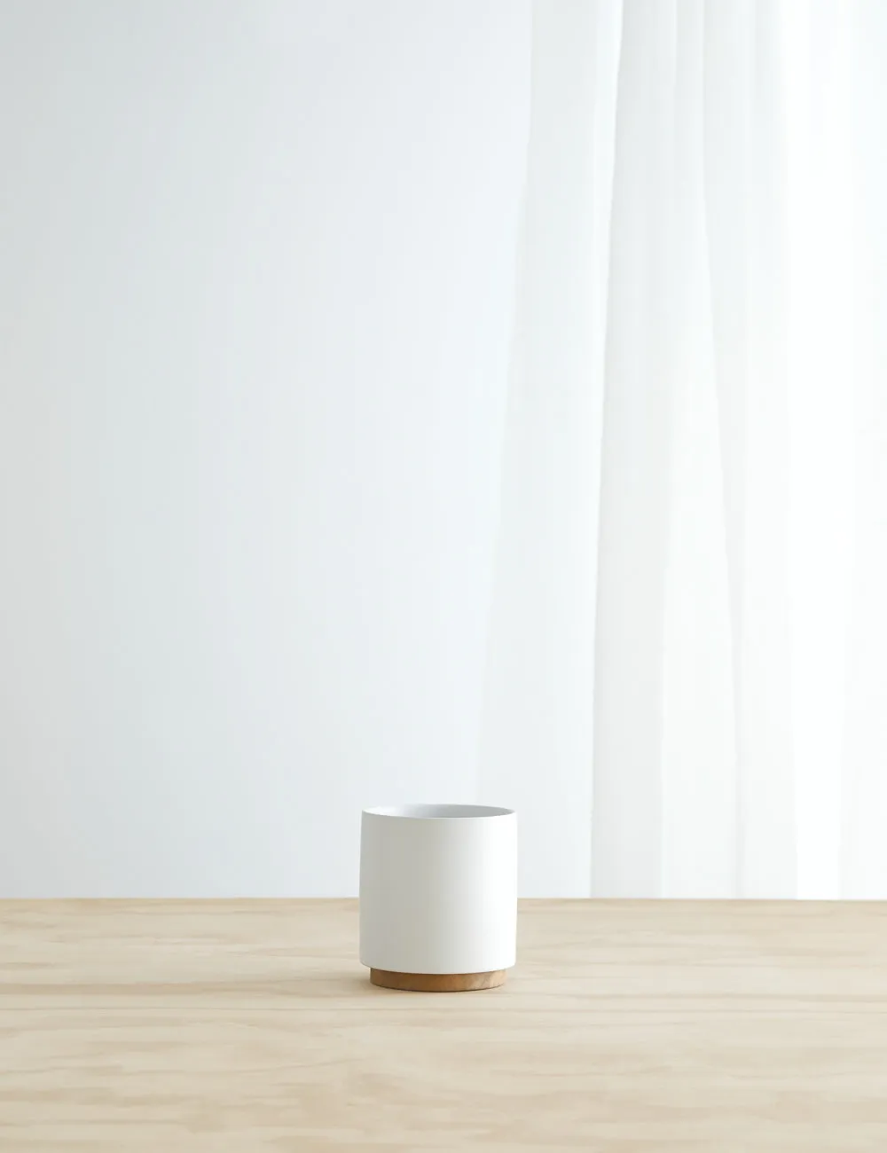 Ceramic Planter Pot   Plinth by LBE Design Lulu and Georgia