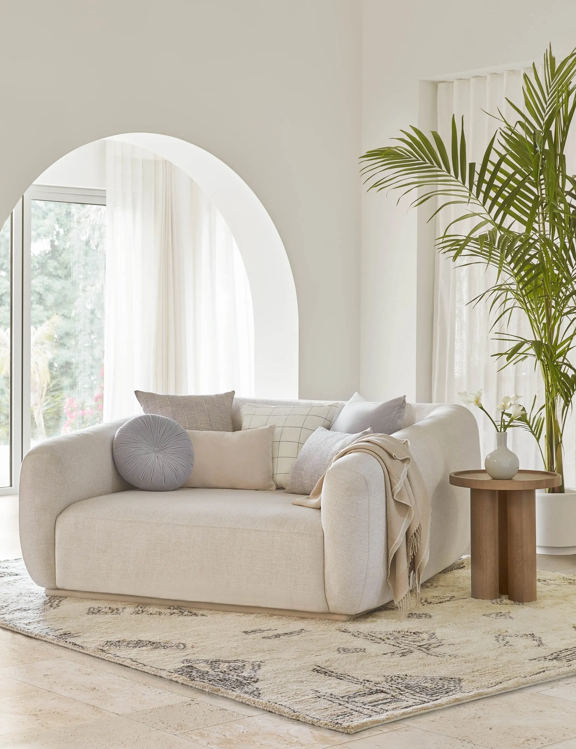 Charlotte Velvet Pillow Lulu and Georgia
