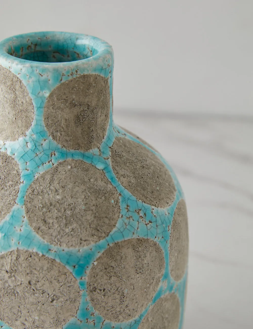 Choi Vase Lulu and Georgia
