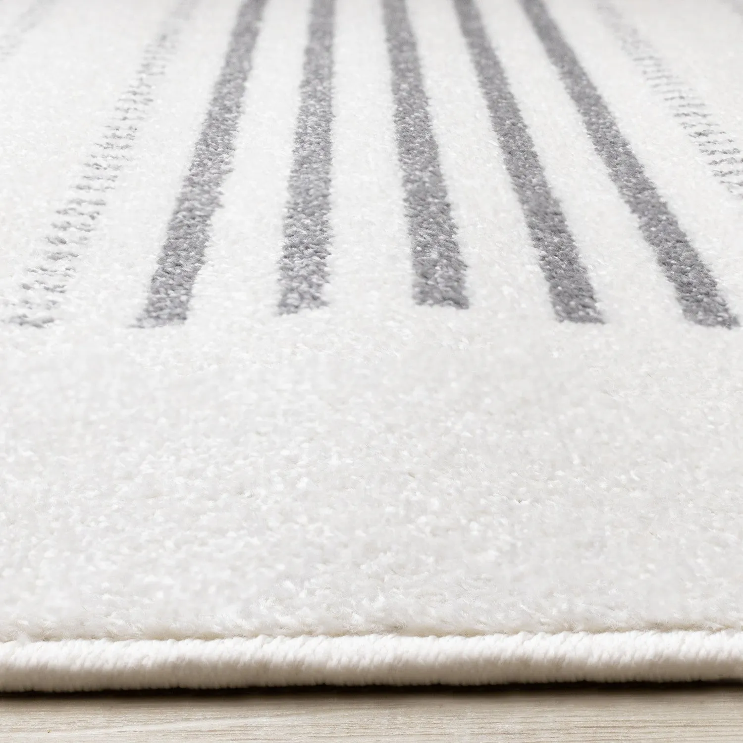Claremont Sleek Modern Lines Area Rug - White Grey - 7' X 10'