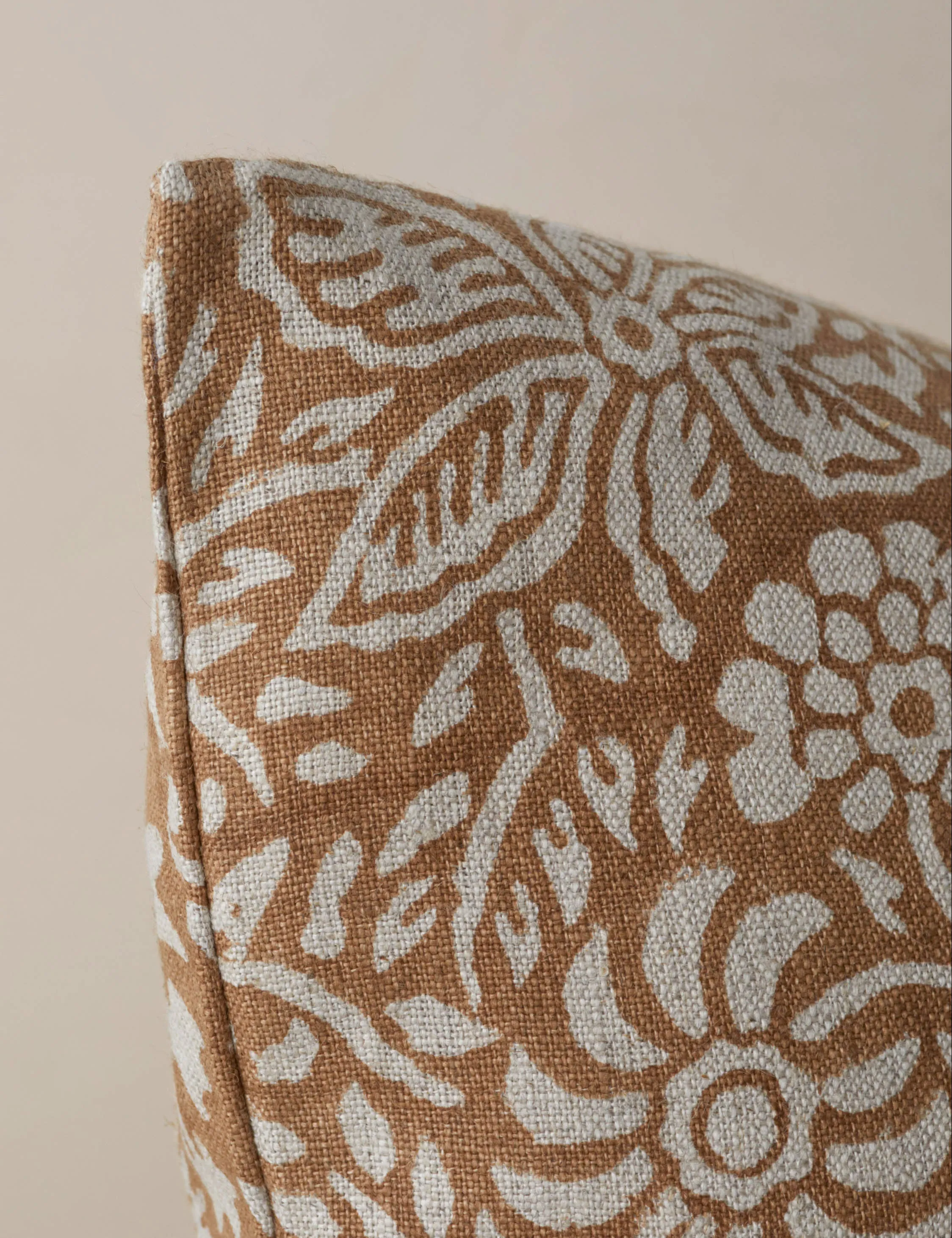 Clea Linen Pillow Lulu and Georgia