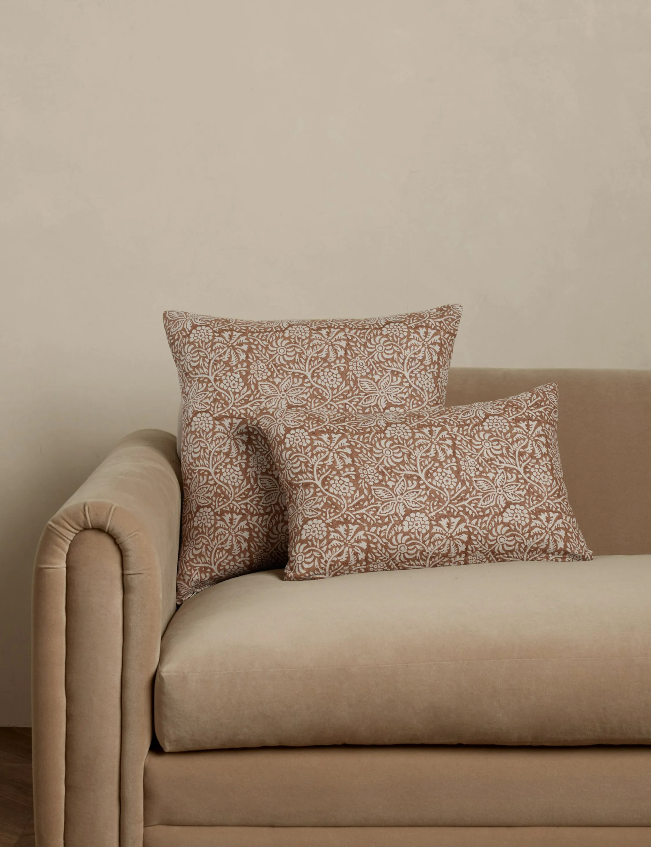 Clea Linen Pillow Lulu and Georgia