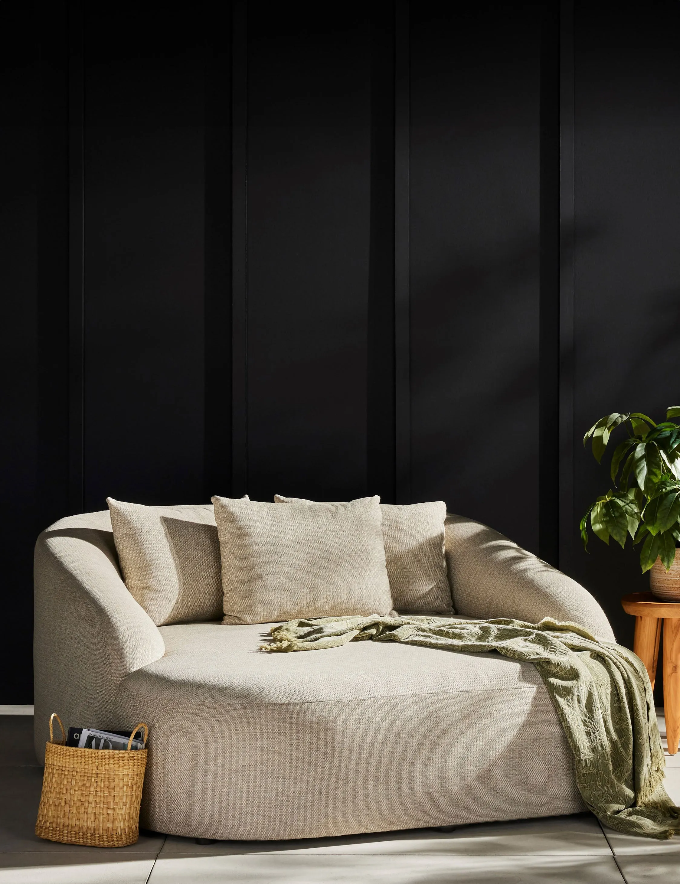 Cuesta Indoor / Outdoor Daybed Lulu and Georgia