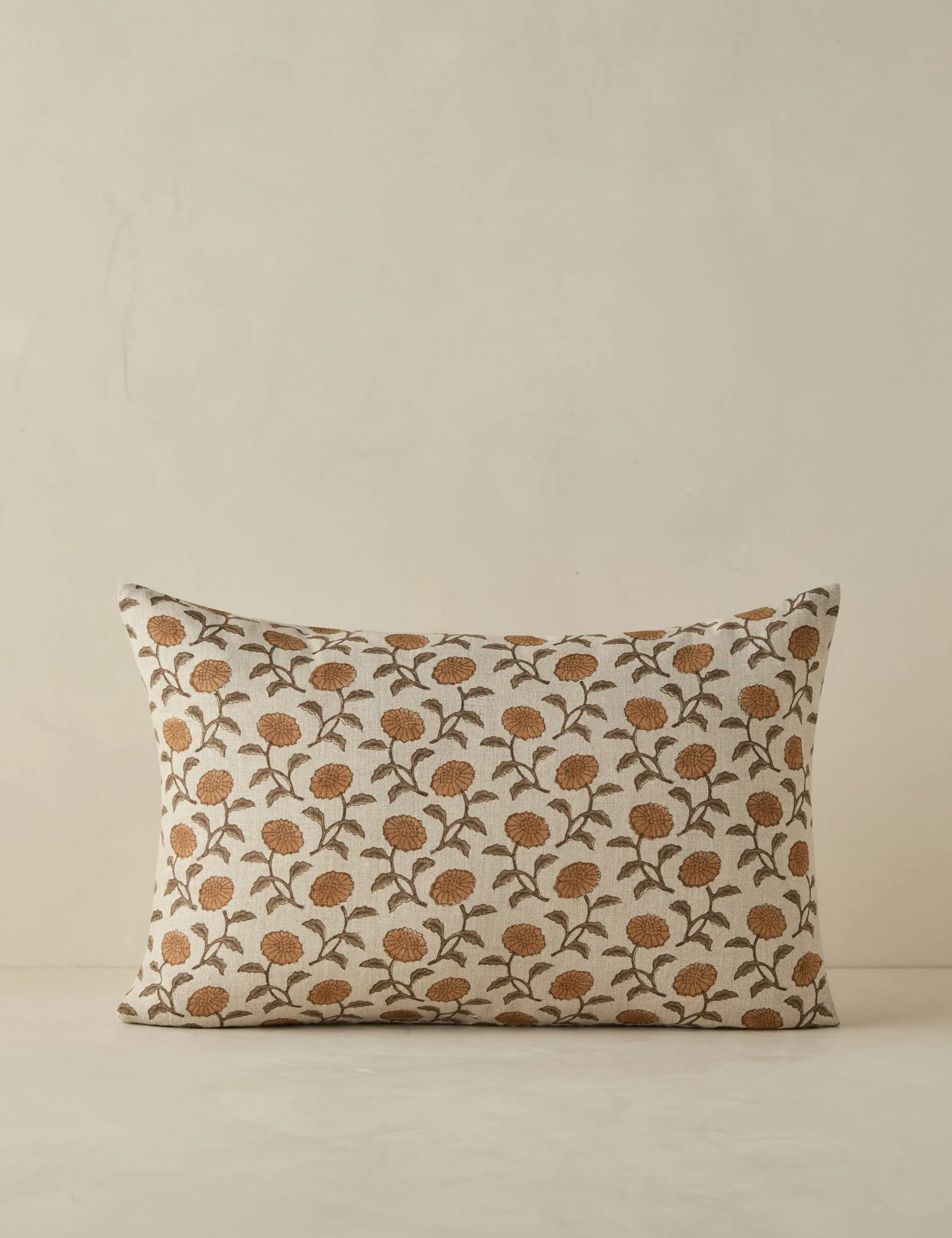 Dori Linen Pillow Lulu and Georgia