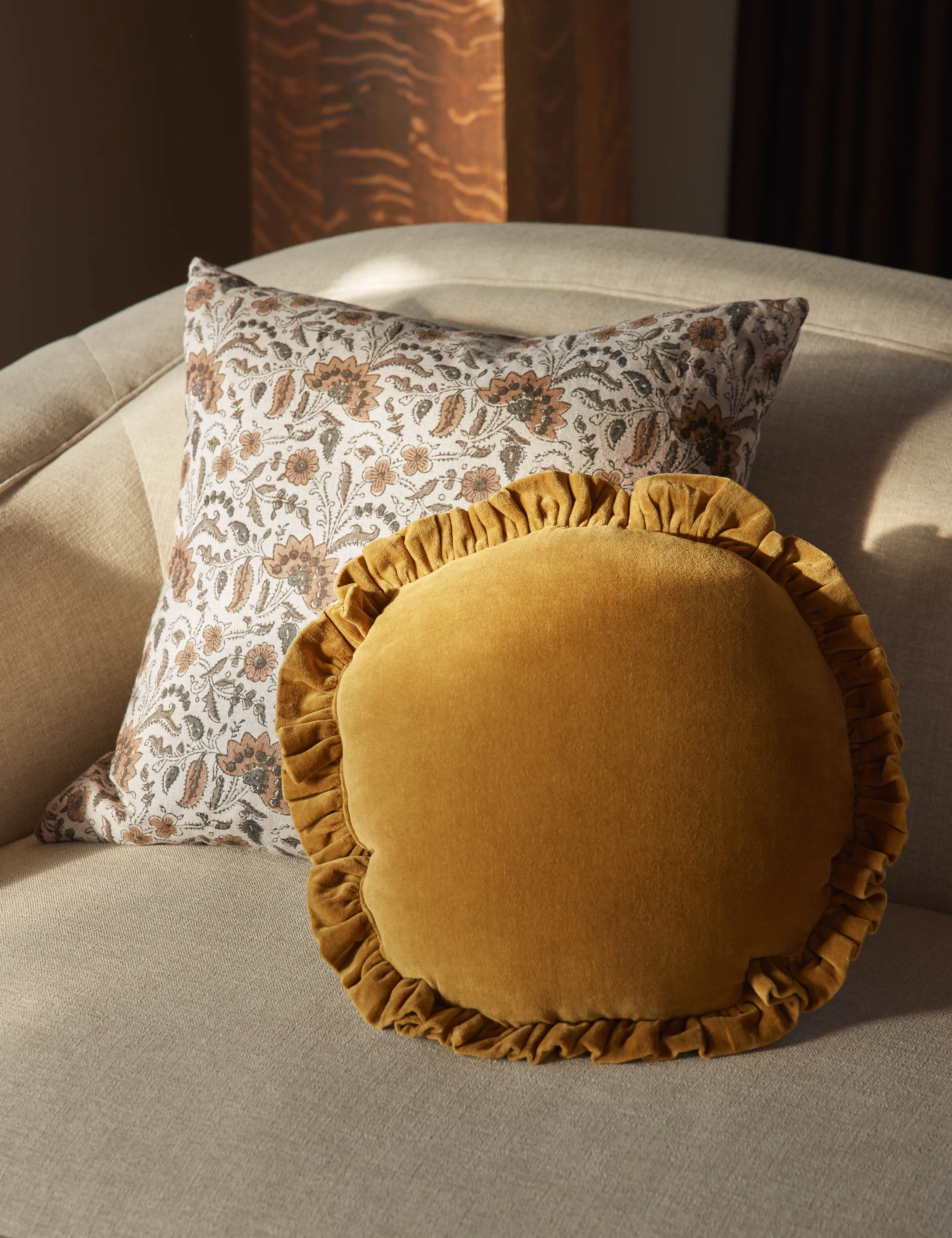 Eames Linen Pillow Lulu and Georgia