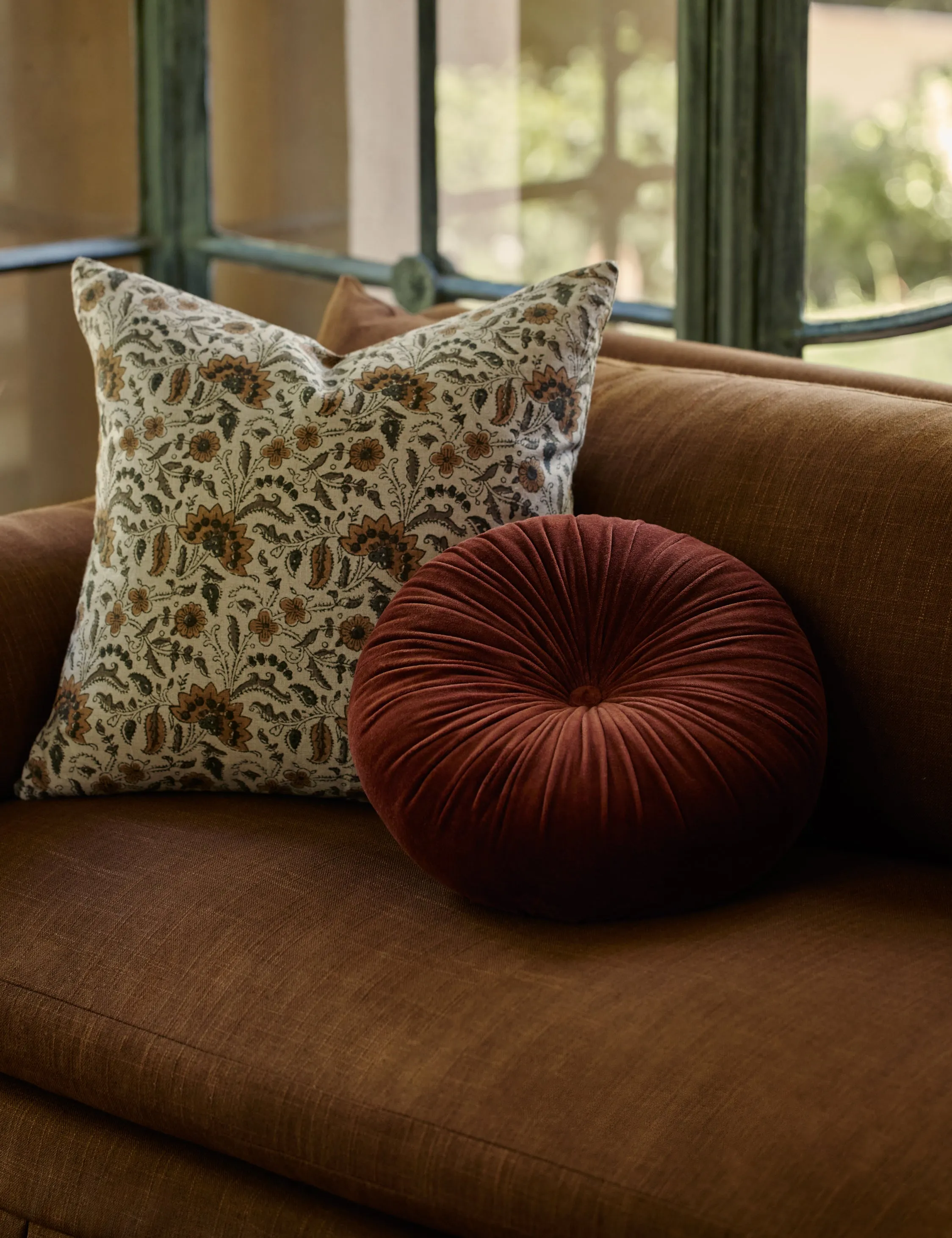 Eames Linen Pillow Lulu and Georgia