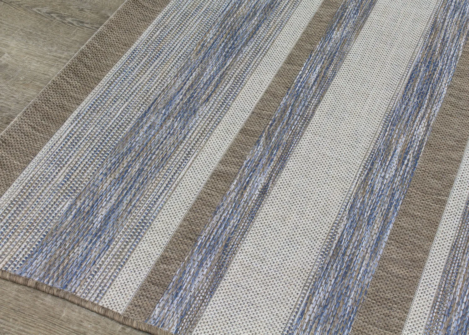 Euclid 3'11" X 5'7" Indoor/Outdoor Banded Rug - Grey Brown  Area Rug