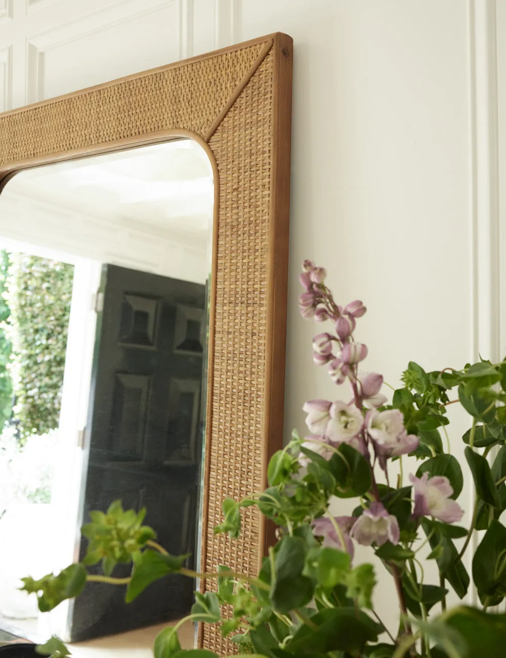 Ferdinand Mirror Lulu and Georgia