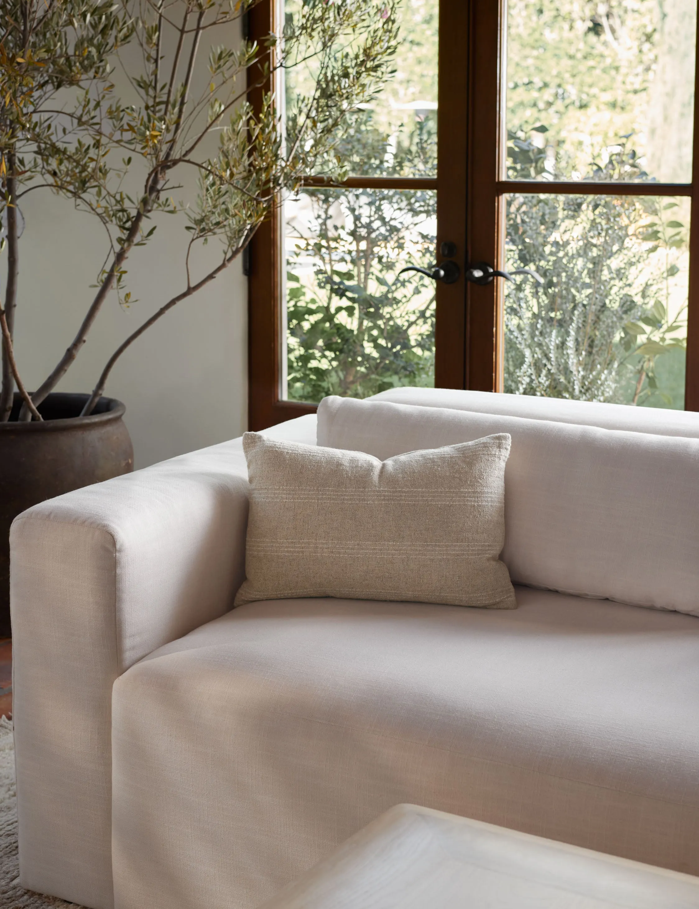 Finch Linen Pillow Lulu and Georgia