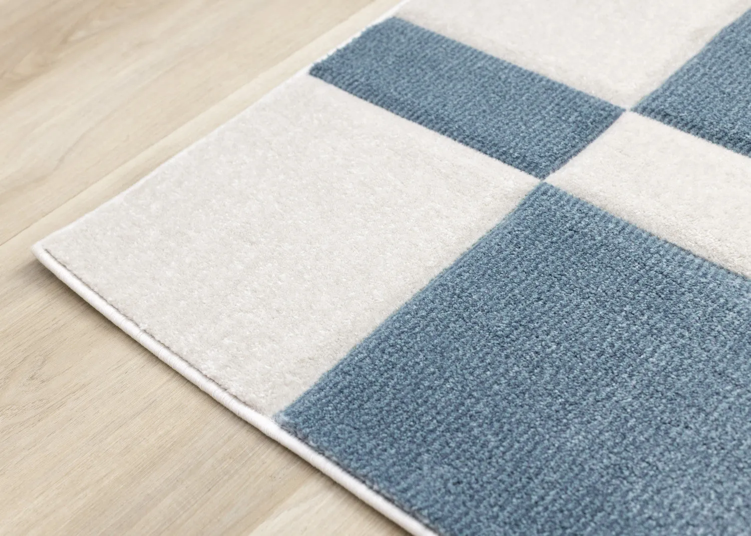 Finley Modern Geometric Area Rug - Blue White - 8' X 11'