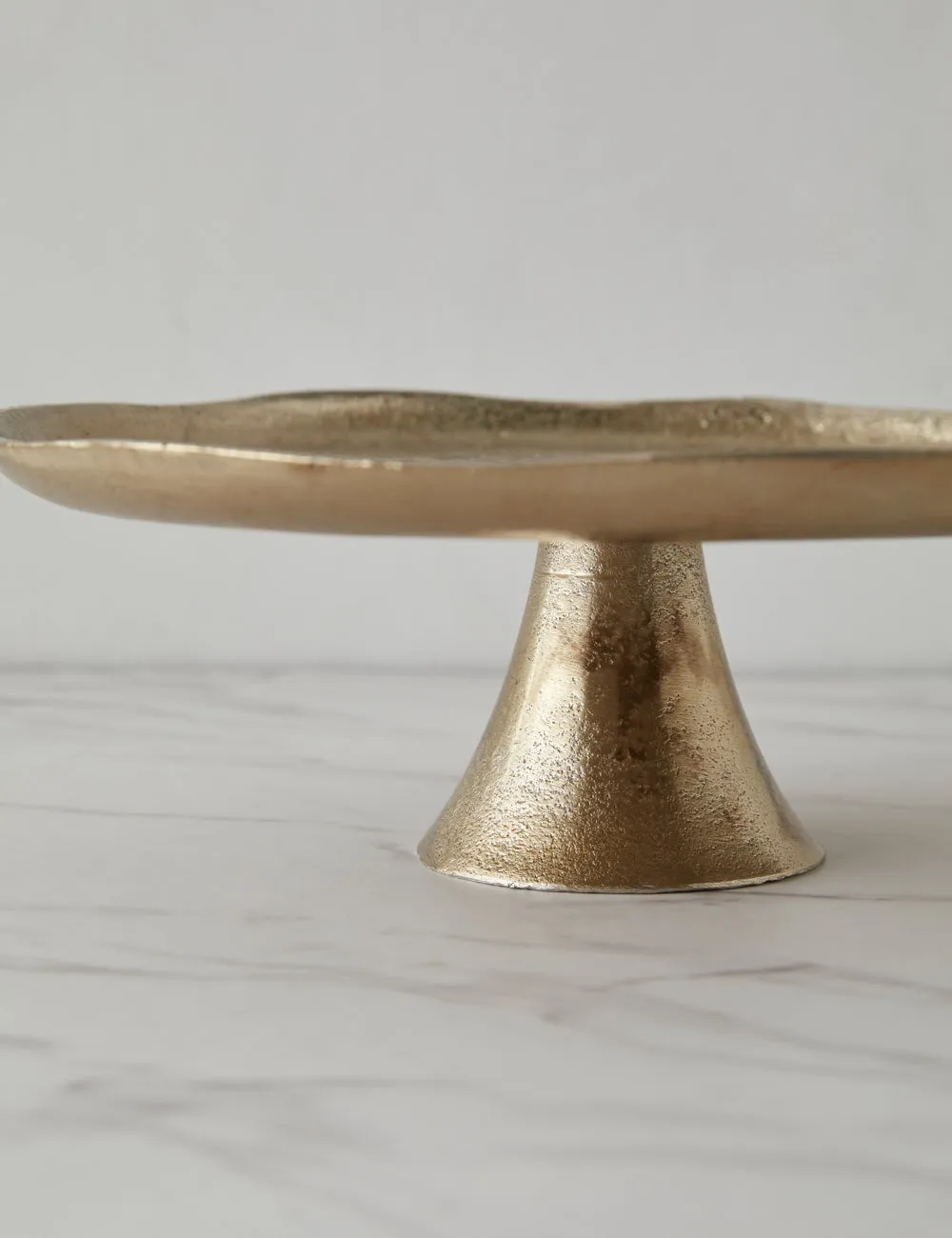 Fowler Pedestal Lulu and Georgia