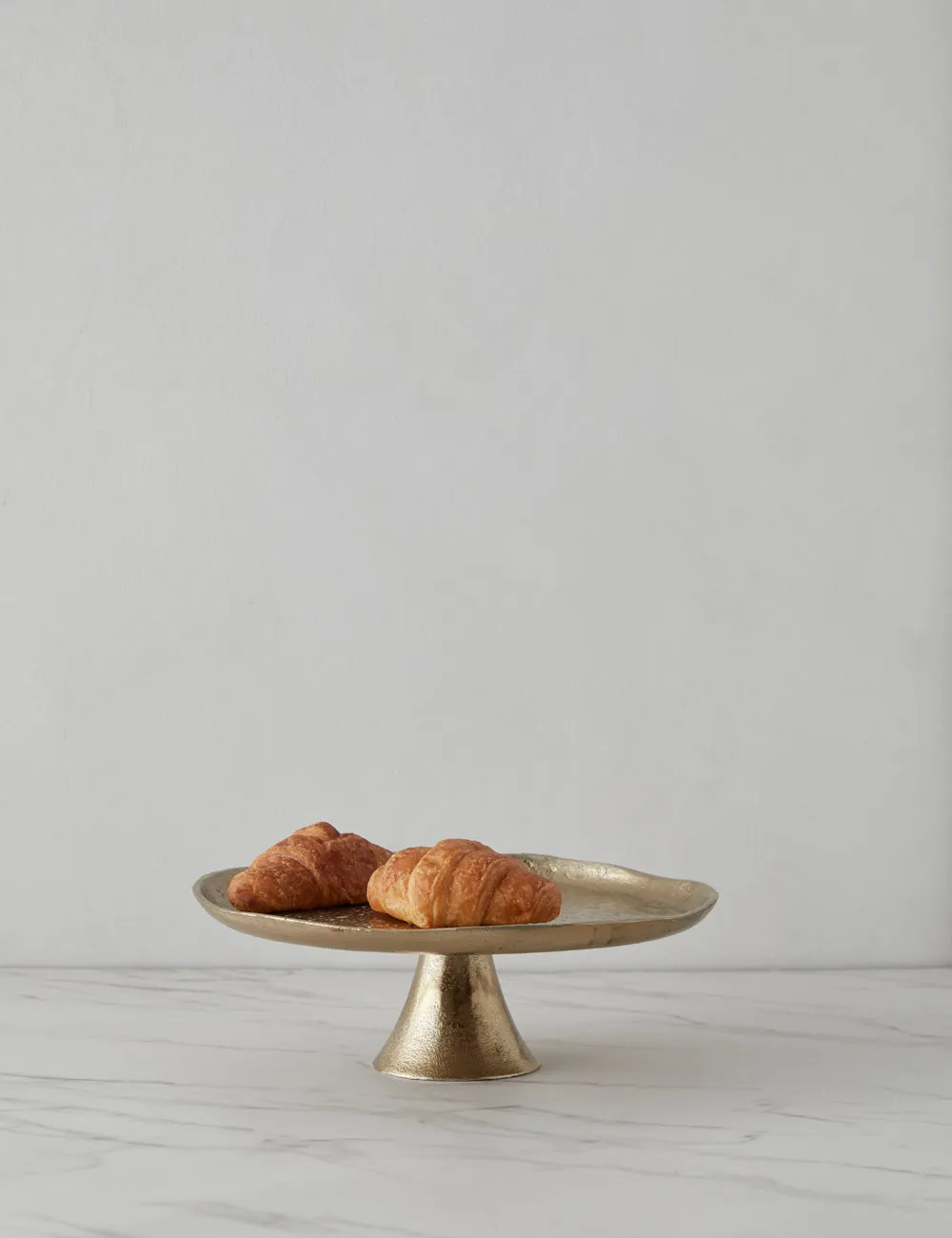 Fowler Pedestal Lulu and Georgia