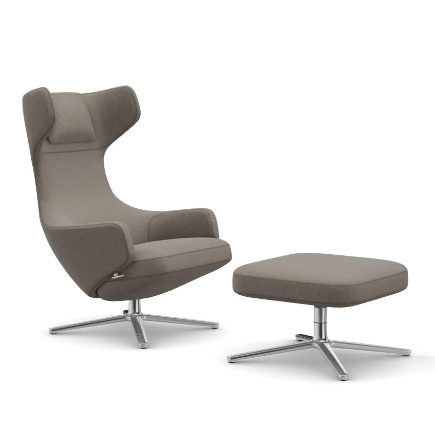 Grand Repos Lounge Chair and Ottoman