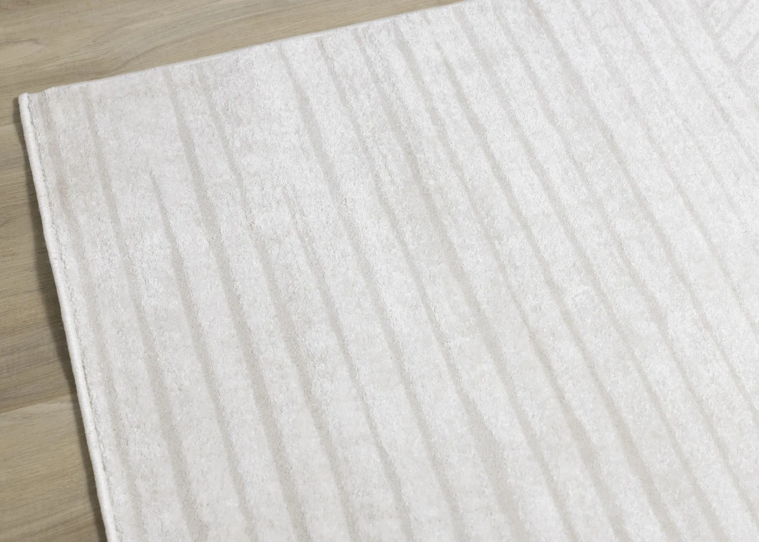 Hillary Modern Lines Area Rug - Cream - 5' X 8'