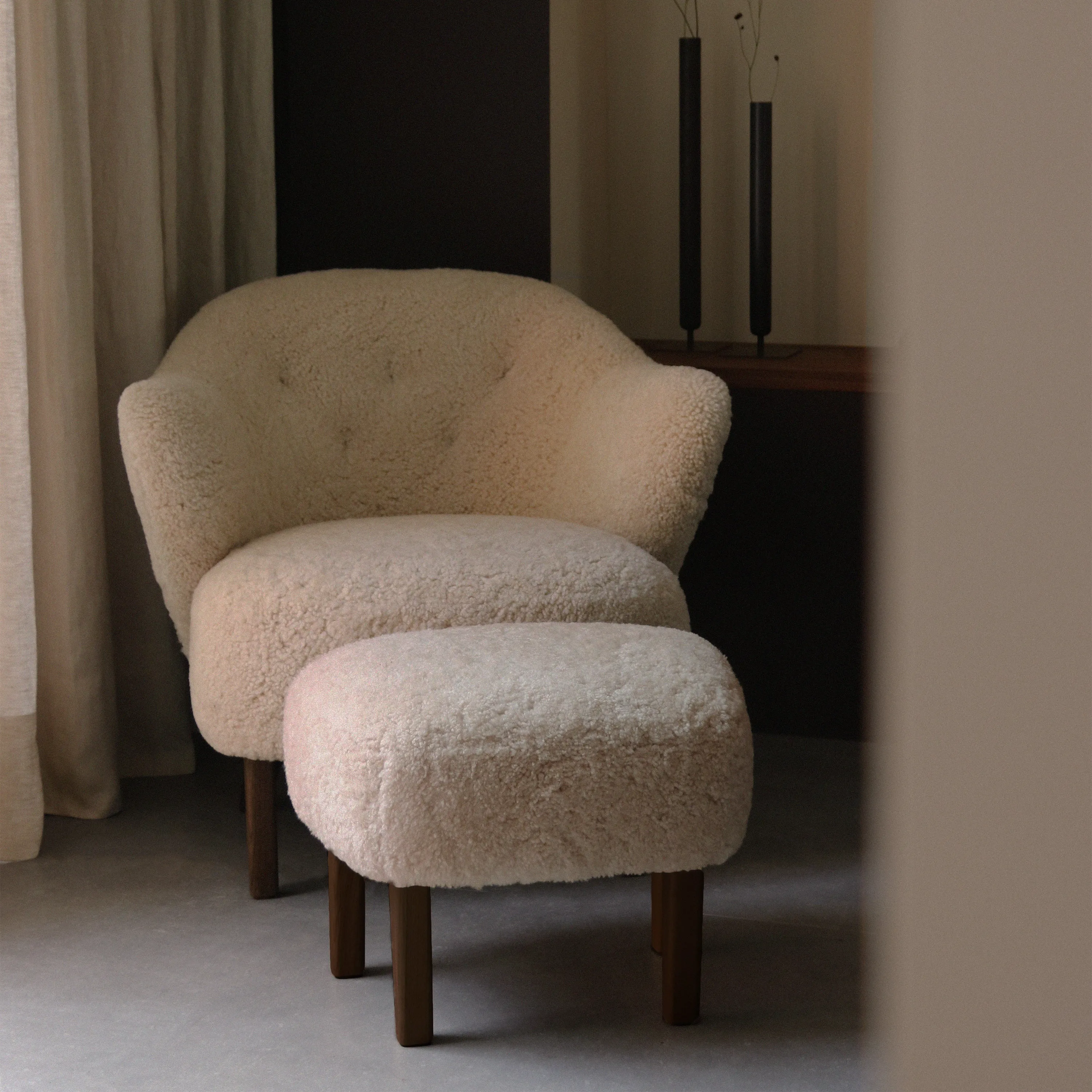 Ingeborg Foot Stool