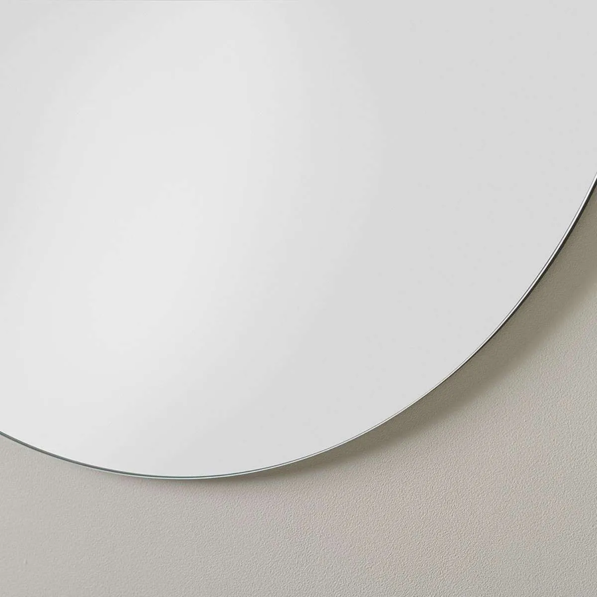 Kalili Frameless Round Mirror Mocka