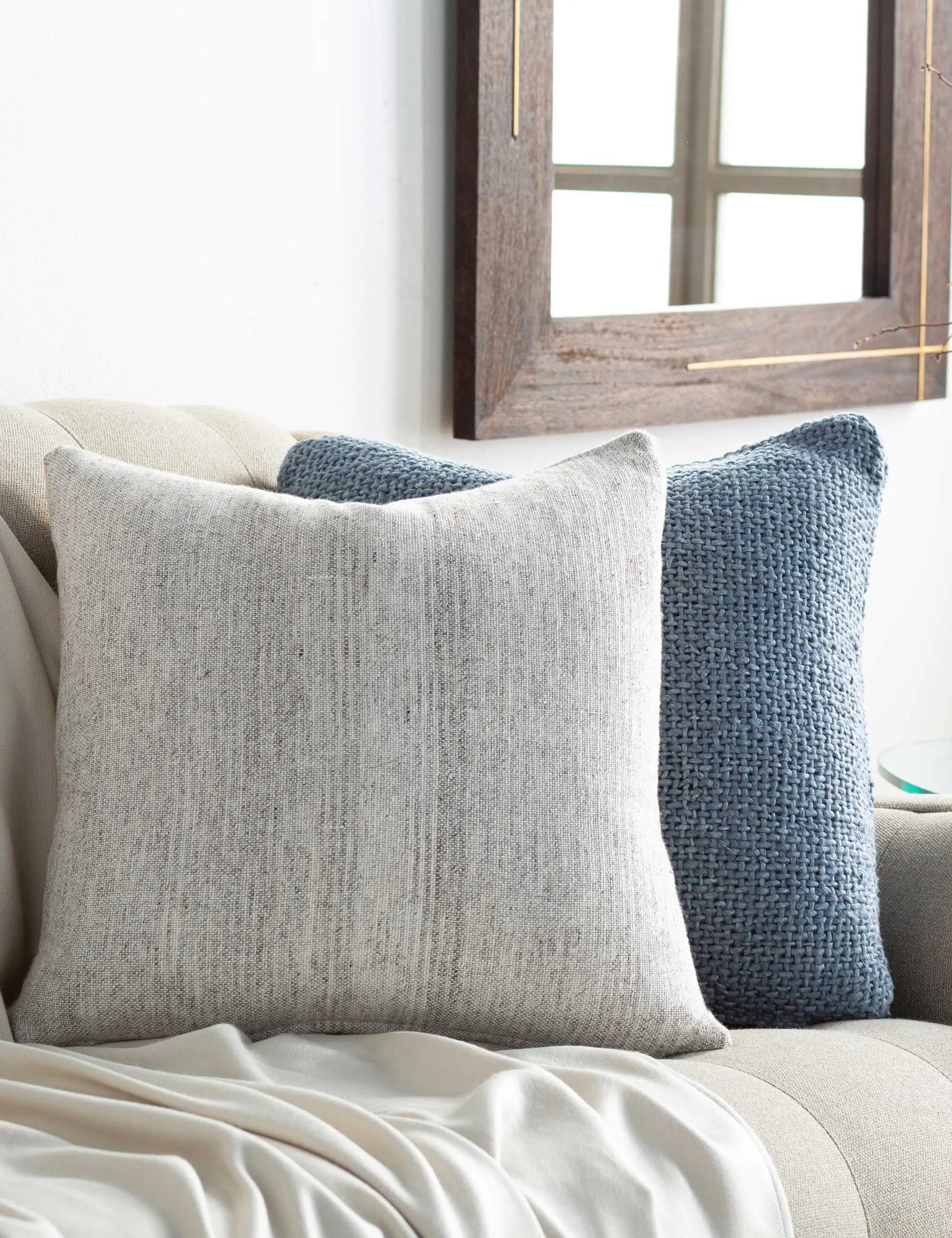 Kendra Pillow Lulu and Georgia