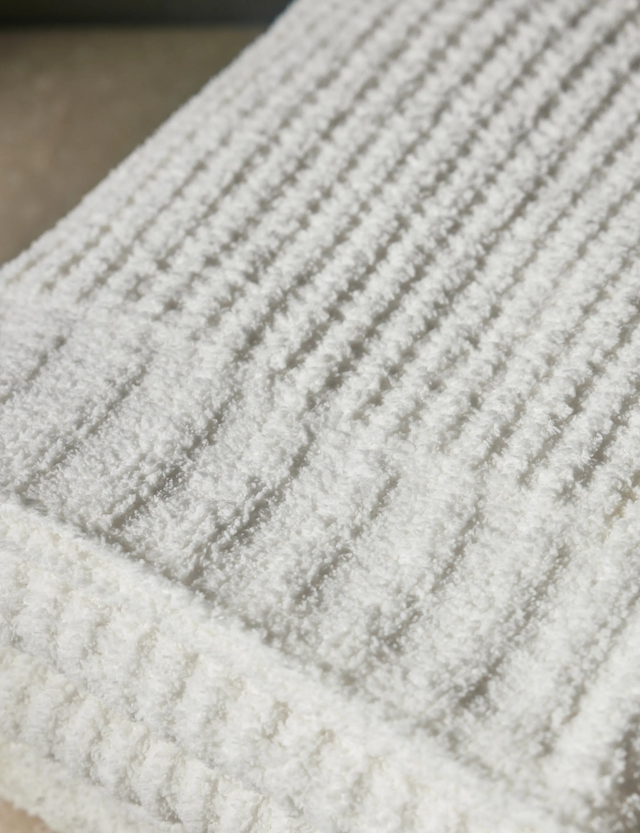 Knit Waffle Weave Throw by Kashwere Lulu and Georgia