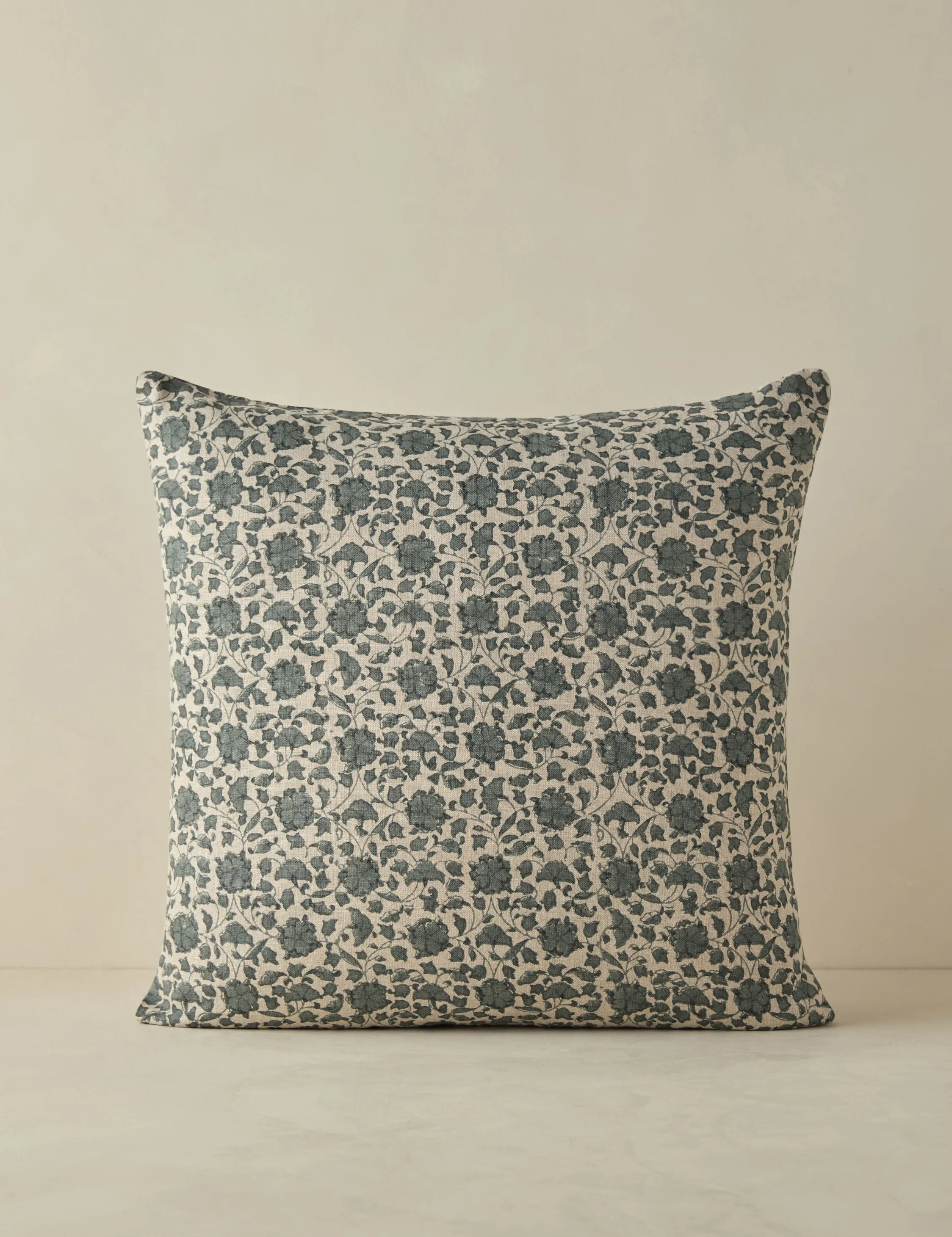 Lavelanet Linen Pillow Lulu and Georgia