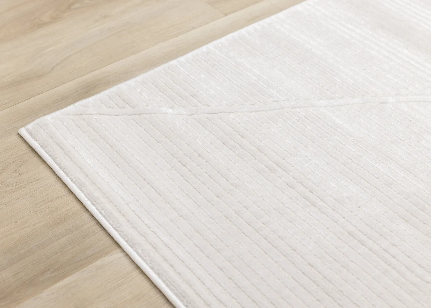 Logan Modern Lines Area Rug - Cream - 8' X 11'