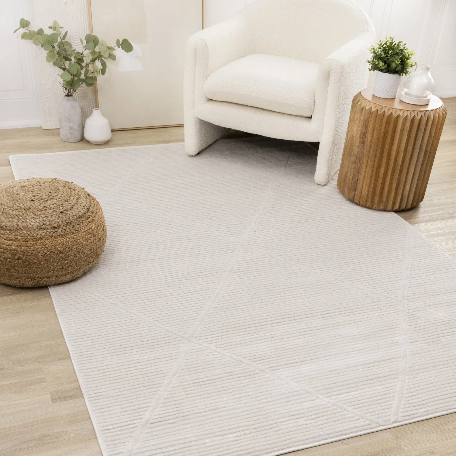 Logan Modern Lines Area Rug - Cream - 8' X 11'