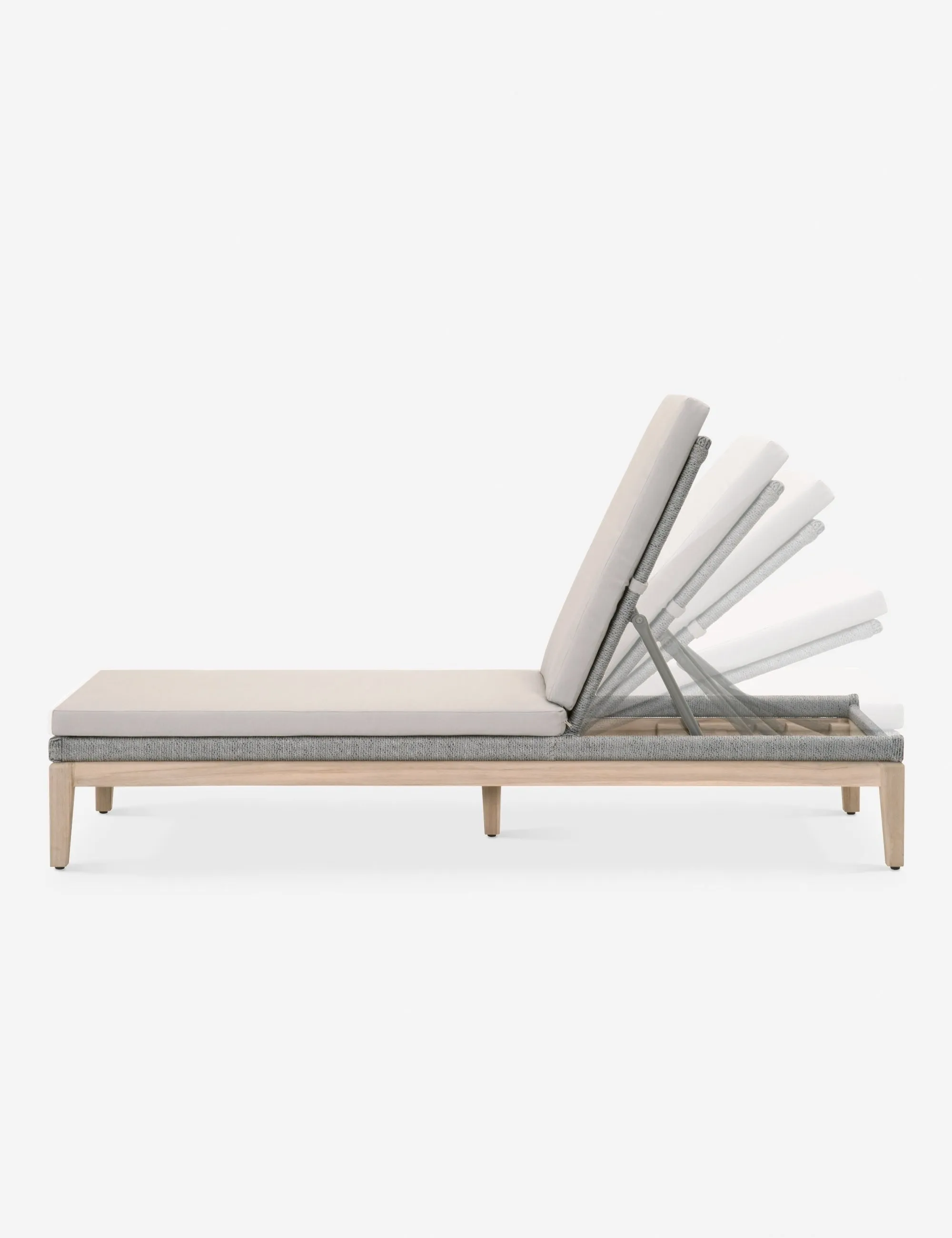 London Indoor / Outdoor Chaise Lulu and Georgia