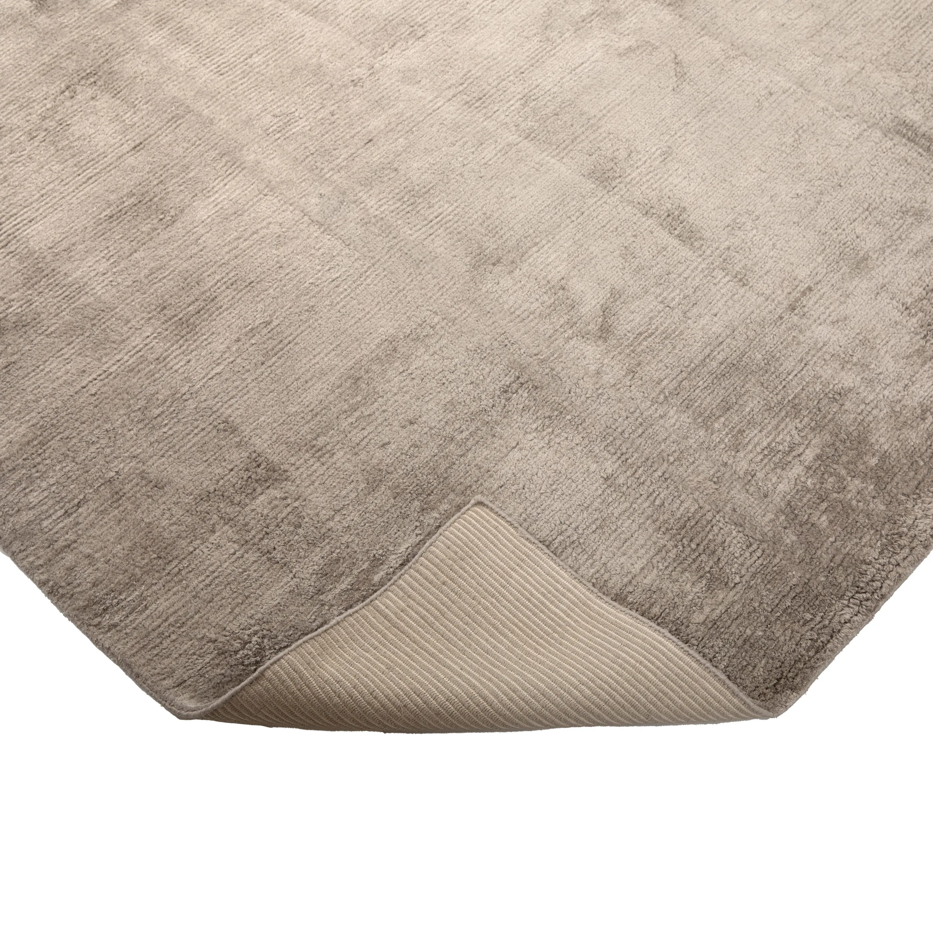 Lulu Solid Tibtean Silk Rug