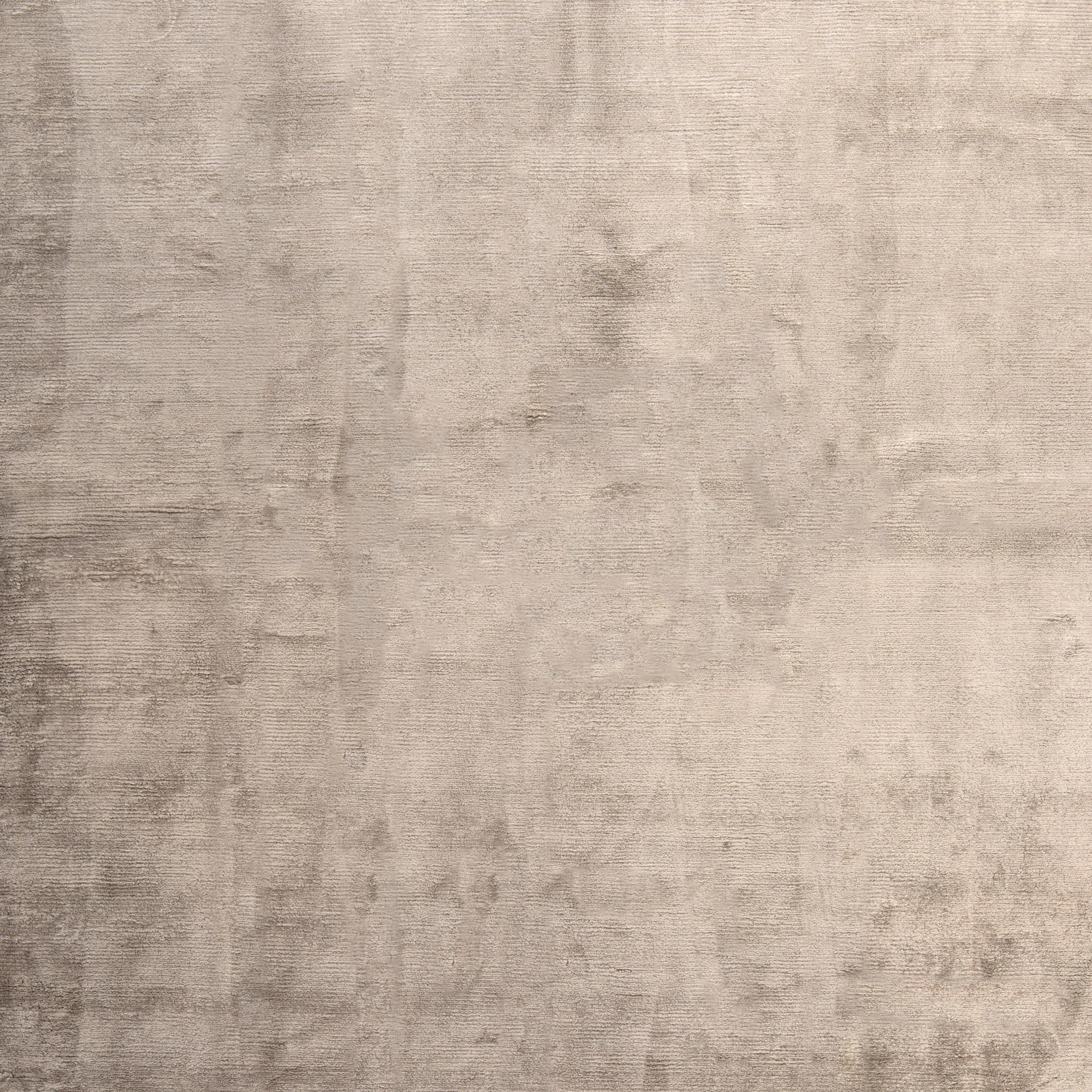Lulu Solid Tibtean Silk Rug