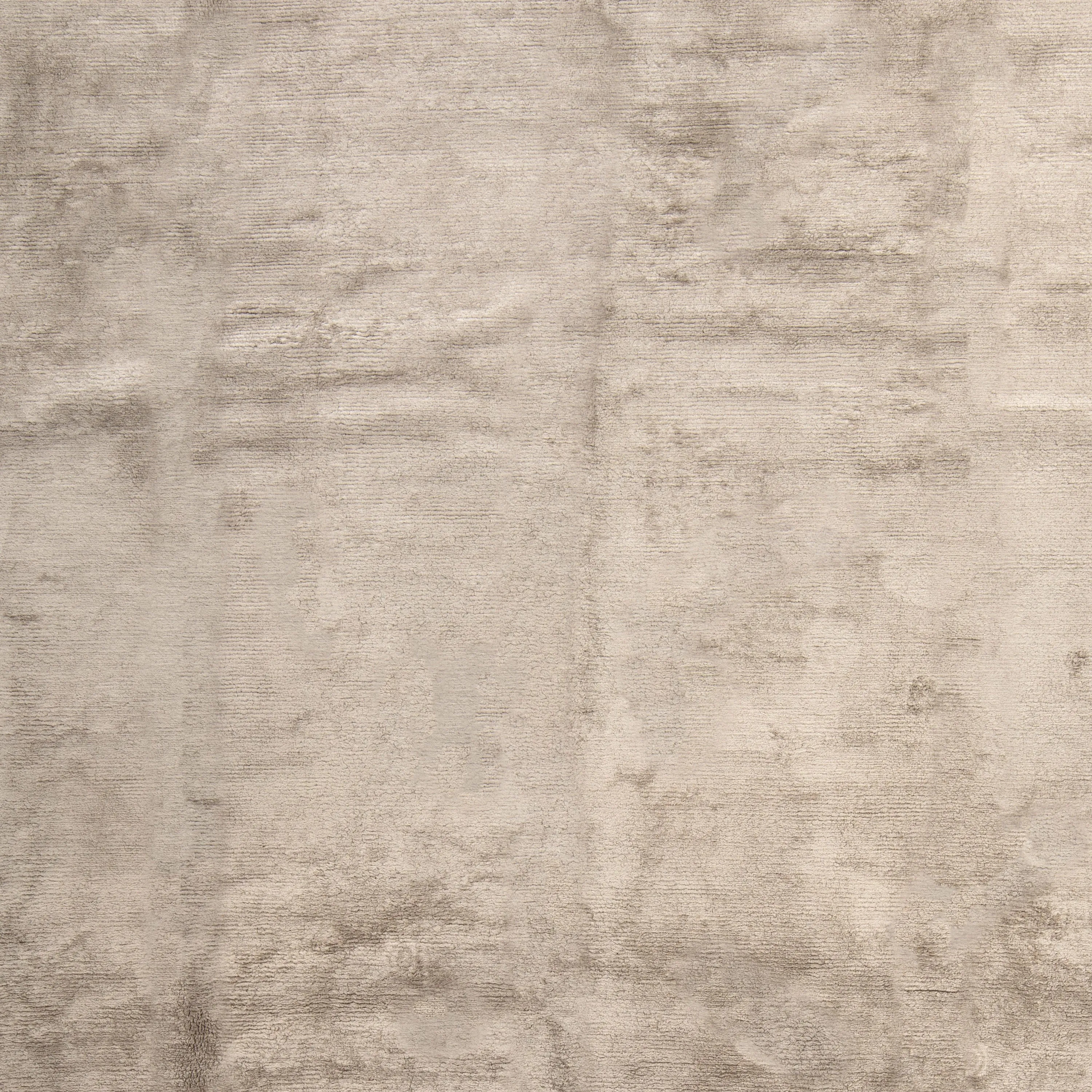 Lulu Solid Tibtean Silk Rug