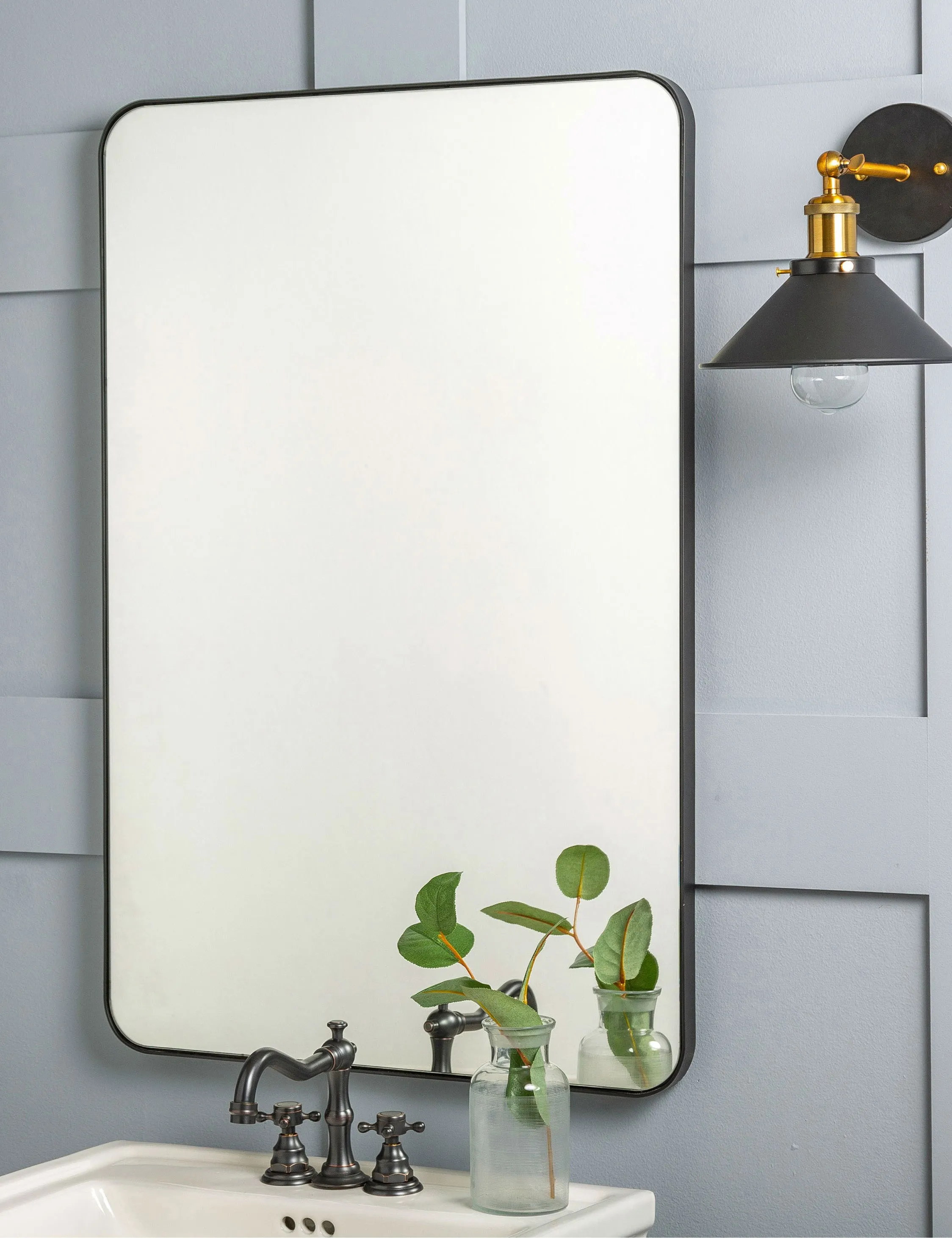 Lyta Mirror Lulu and Georgia