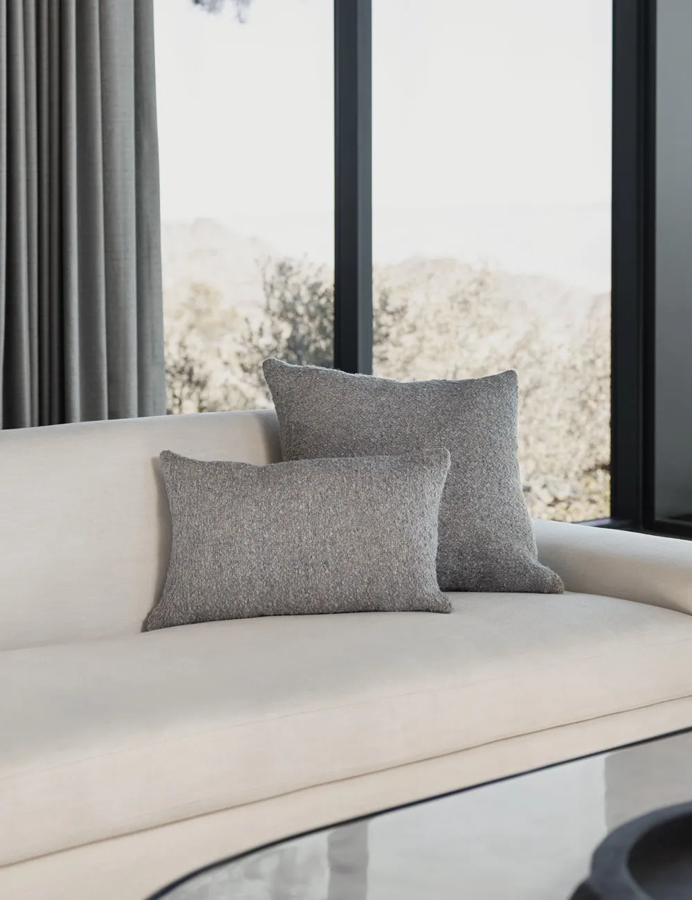 Manon Linen Bouclé Pillow Lulu and Georgia