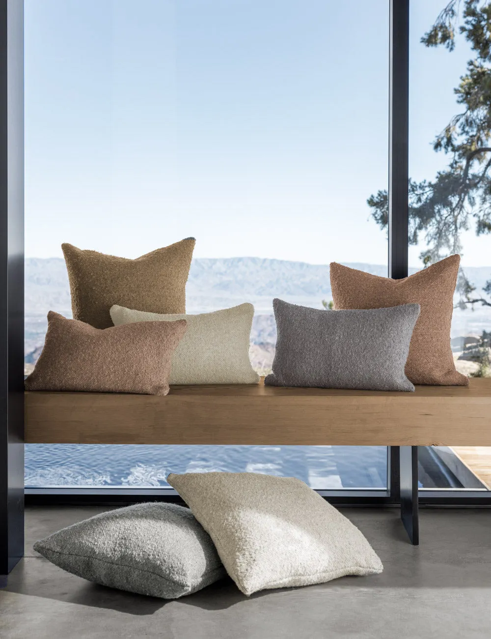 Manon Linen Bouclé Pillow Lulu and Georgia