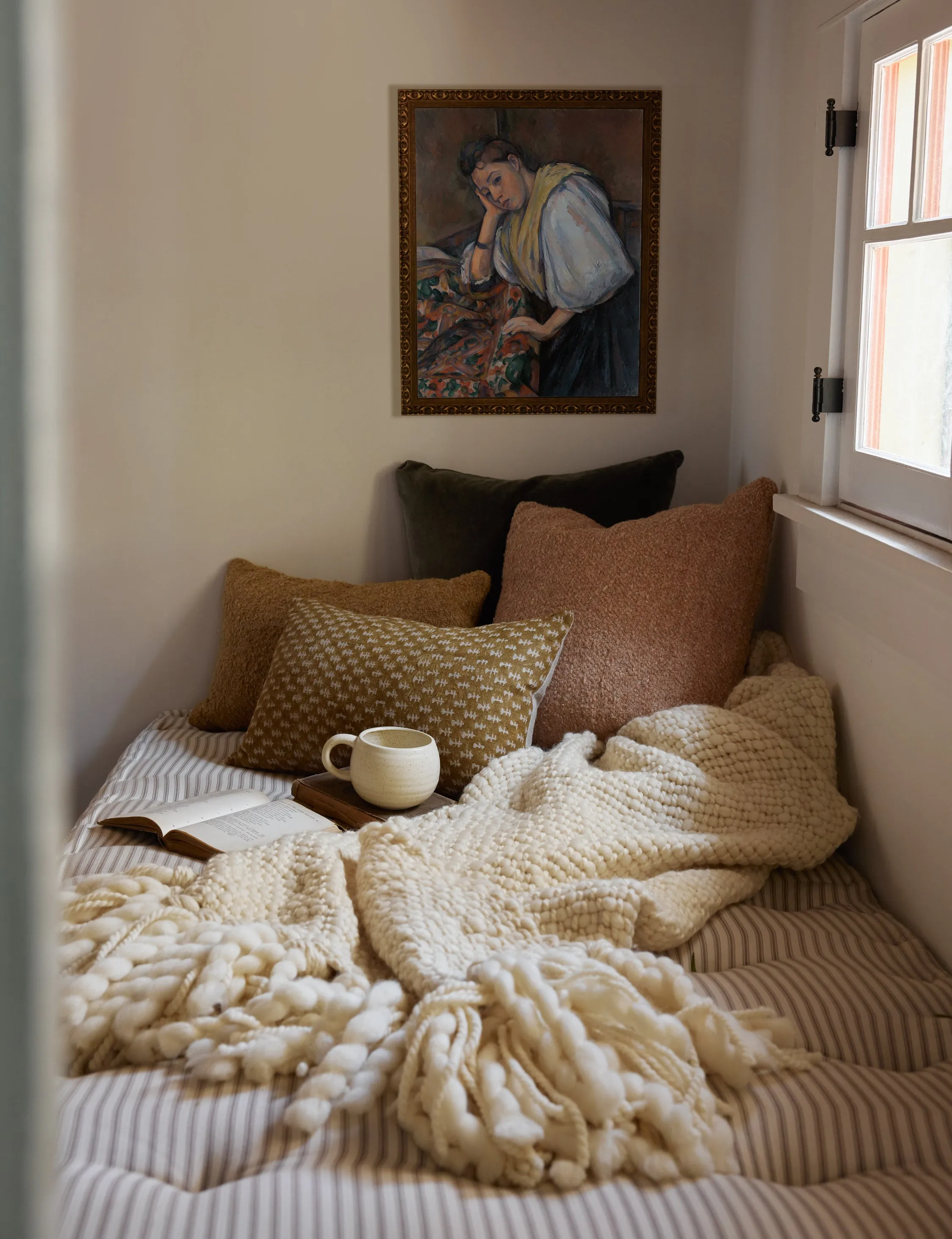 Manon Linen Bouclé Pillow Lulu and Georgia